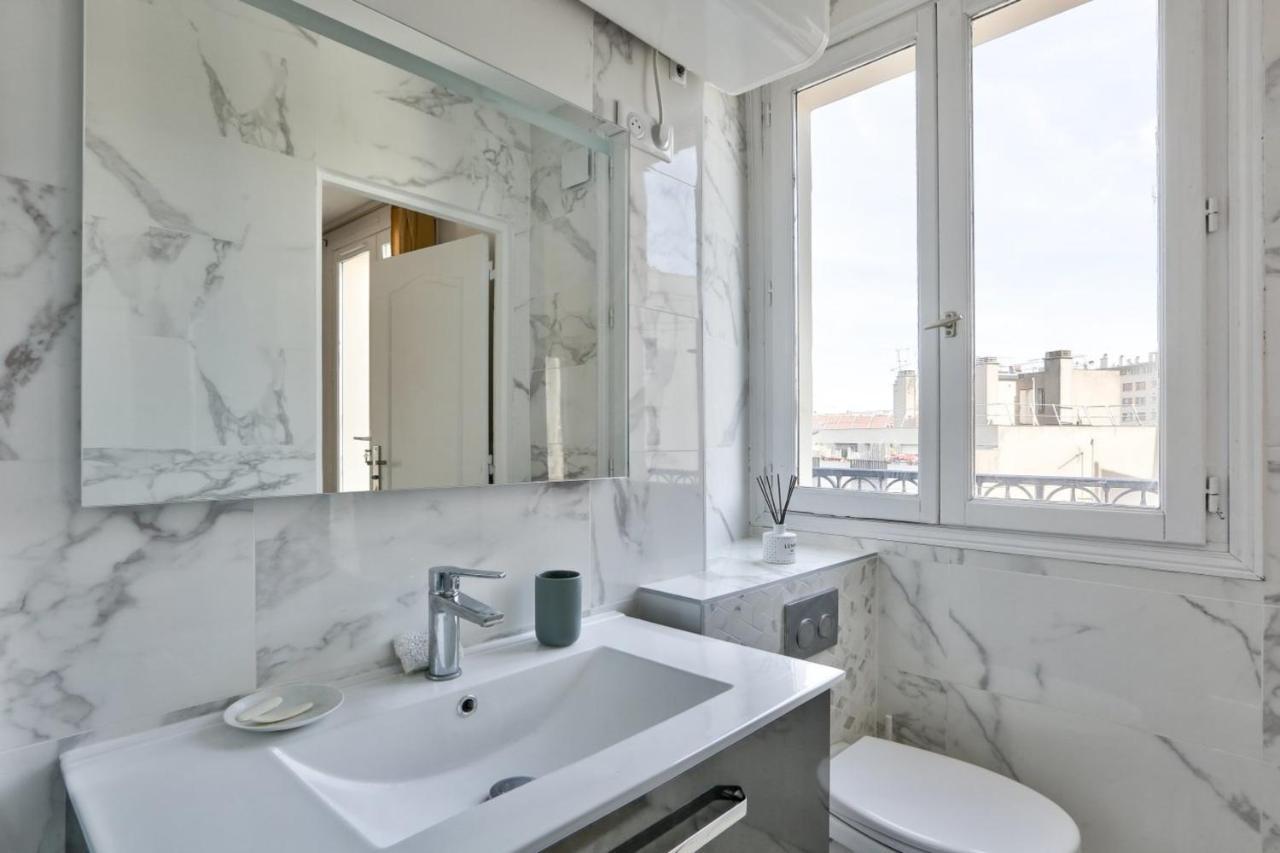 Beautiful Apartment In Belleville Apartment *