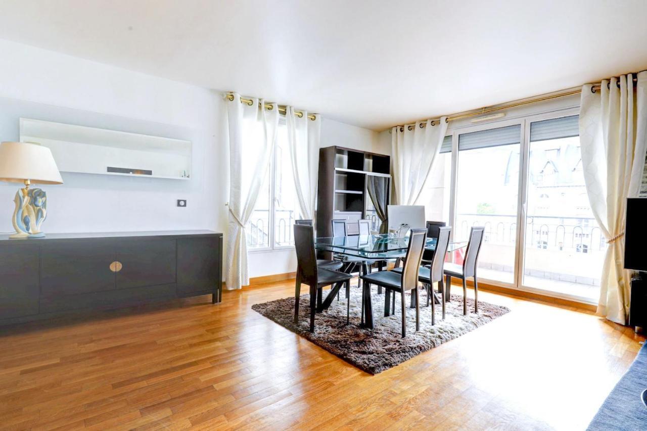 Porte Dauphine With Terrace 16th - No Parties Appartement