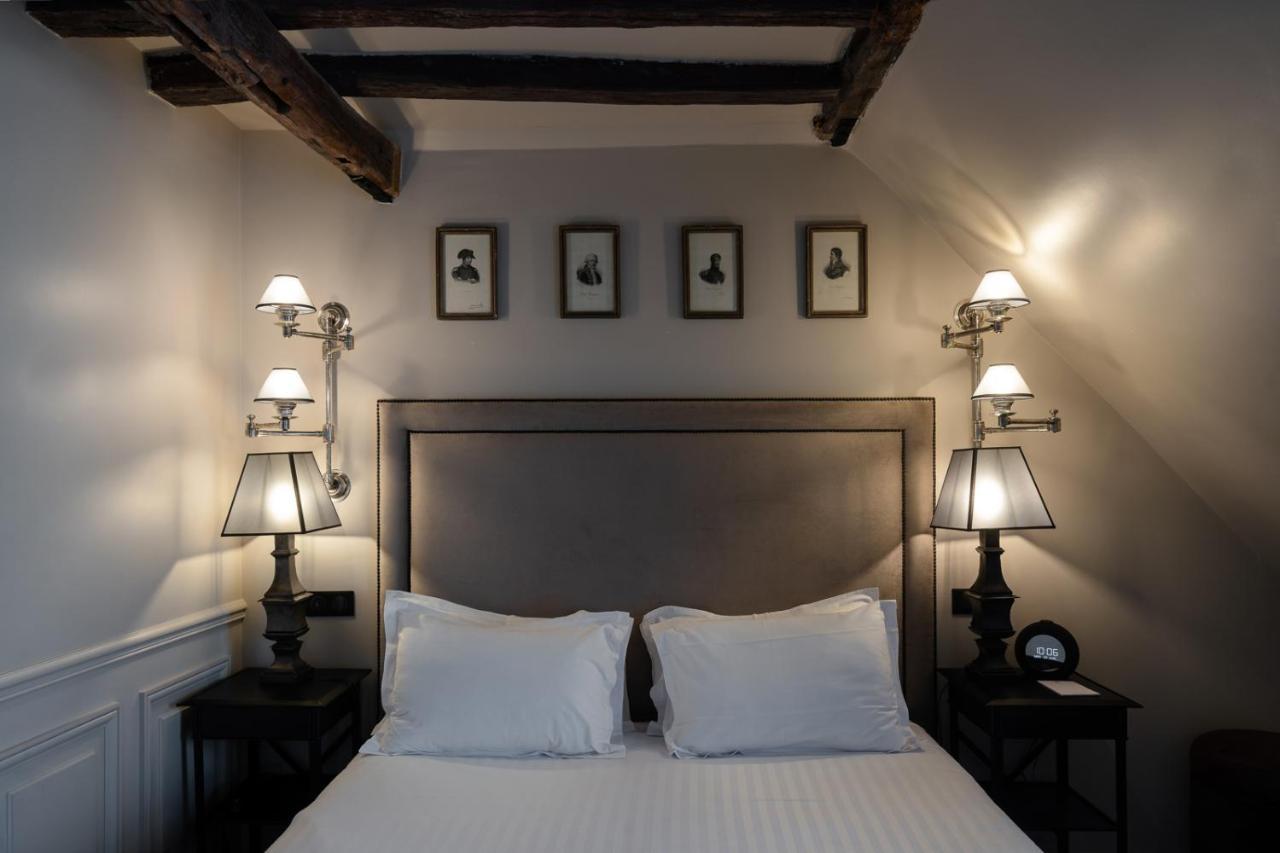 Hotel Saint-louis En L'isle 3*
