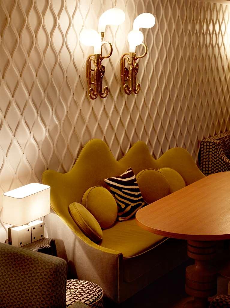 Hotel Thoumieux Paris