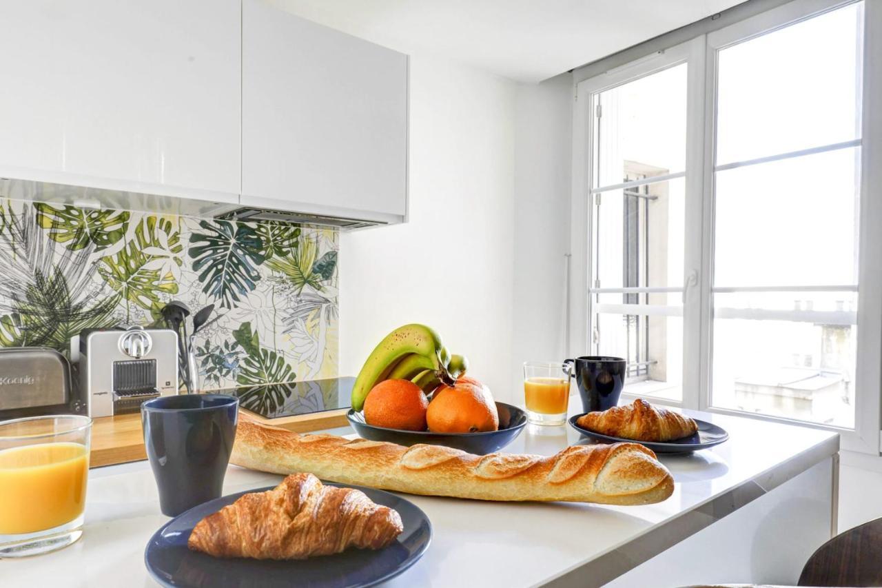 Tuileries - Louvre City Apartment * Paris