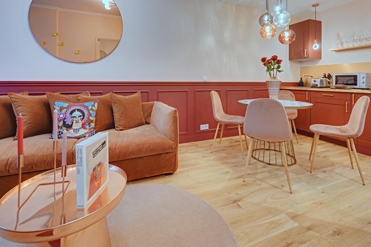 Miss Marguerite Appartement Paris