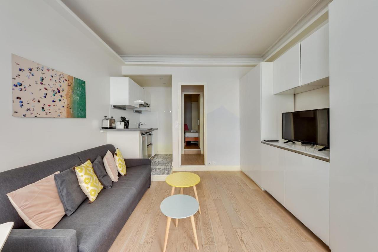 Appartement Aux pieds des Invalides Paris