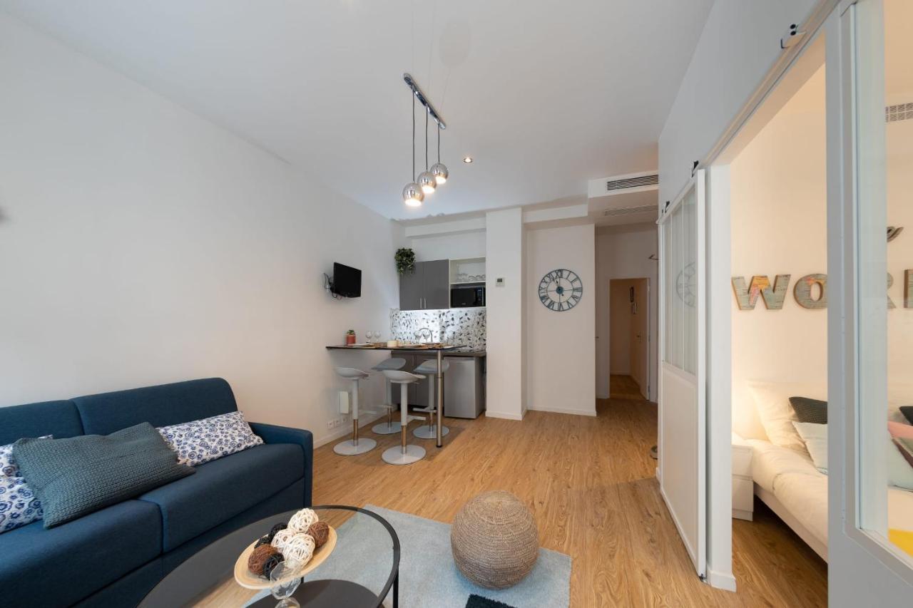 2 Bedrooms In 8th