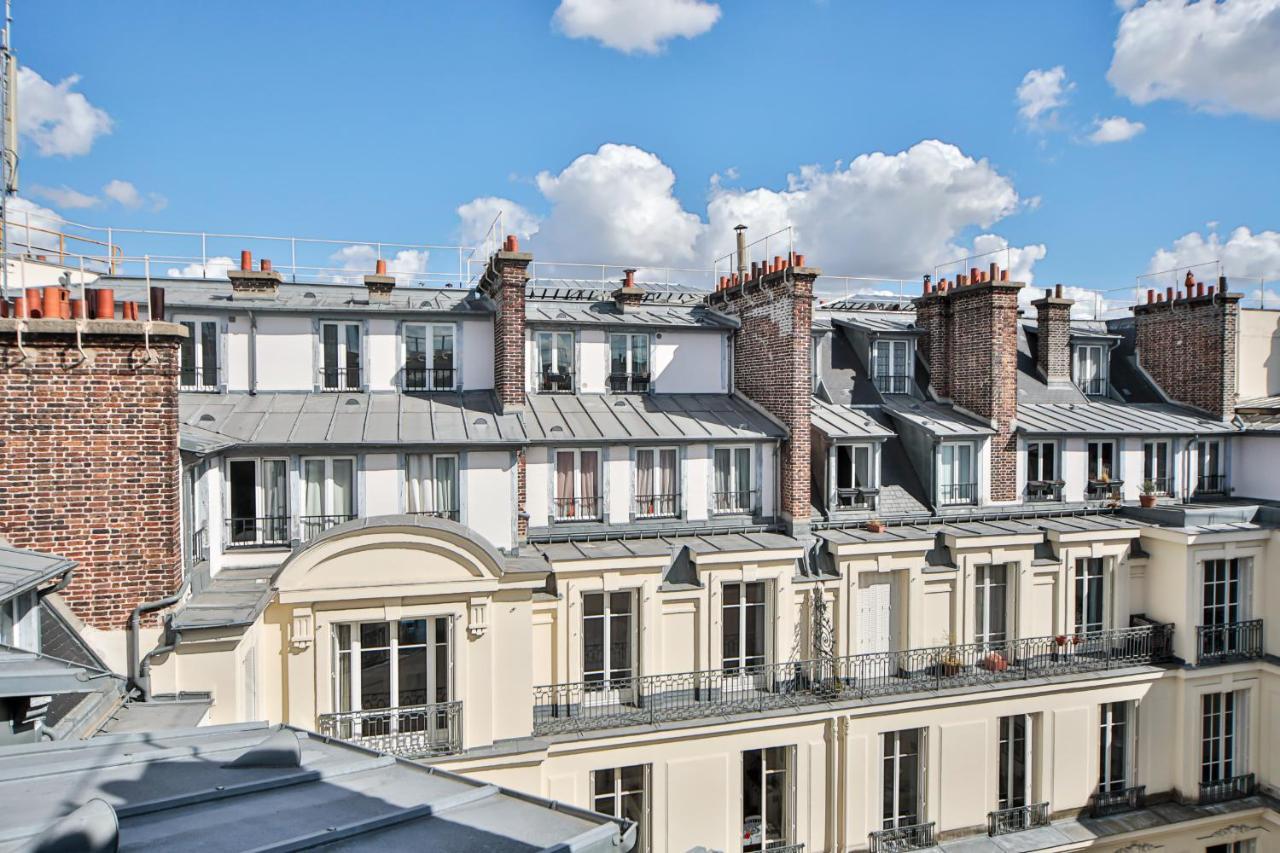 Arc De Triomphe/palais Des Congres/amazing View Apartment Paris