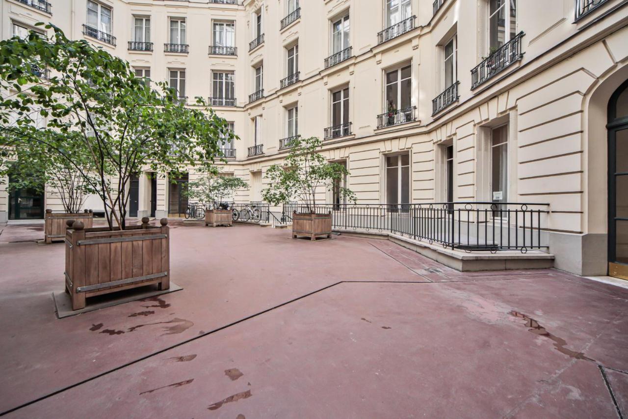 Apartment Arc De Triomphe/palais Des Congres/amazing View *