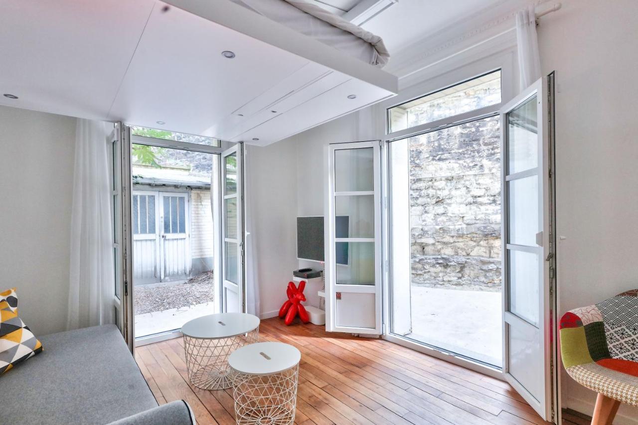 Superb T1bis At 1min From The Metro Porte St-ouen Apartment *