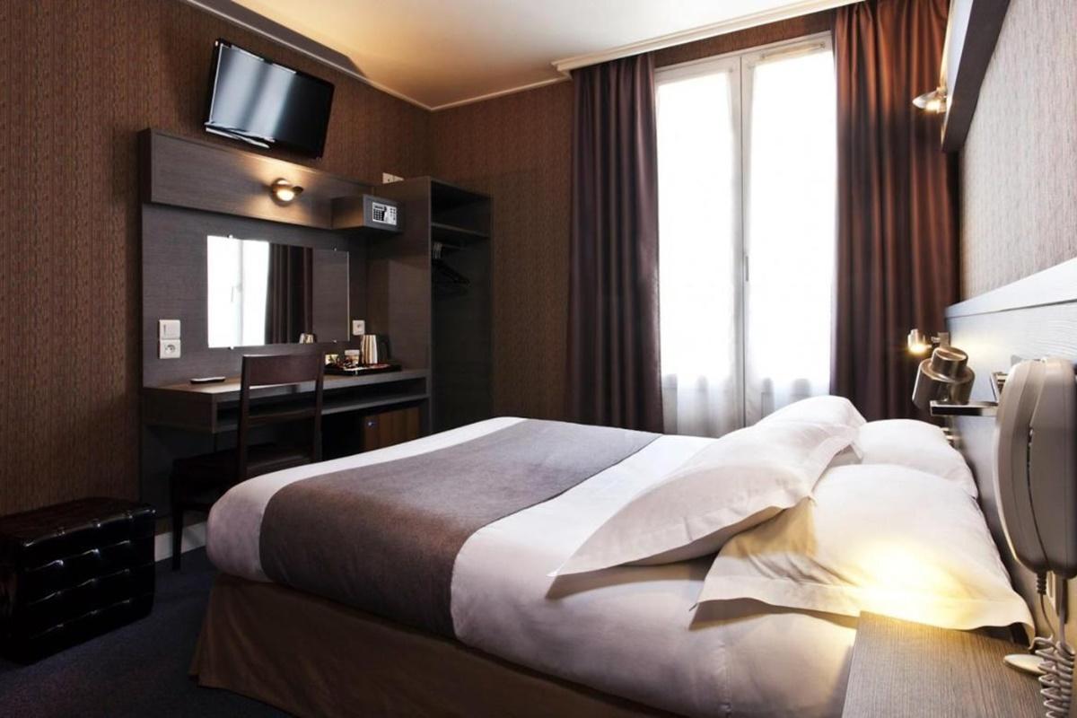 Latin Hotel