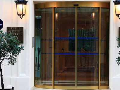 Hotel Serotel Lutece Paris