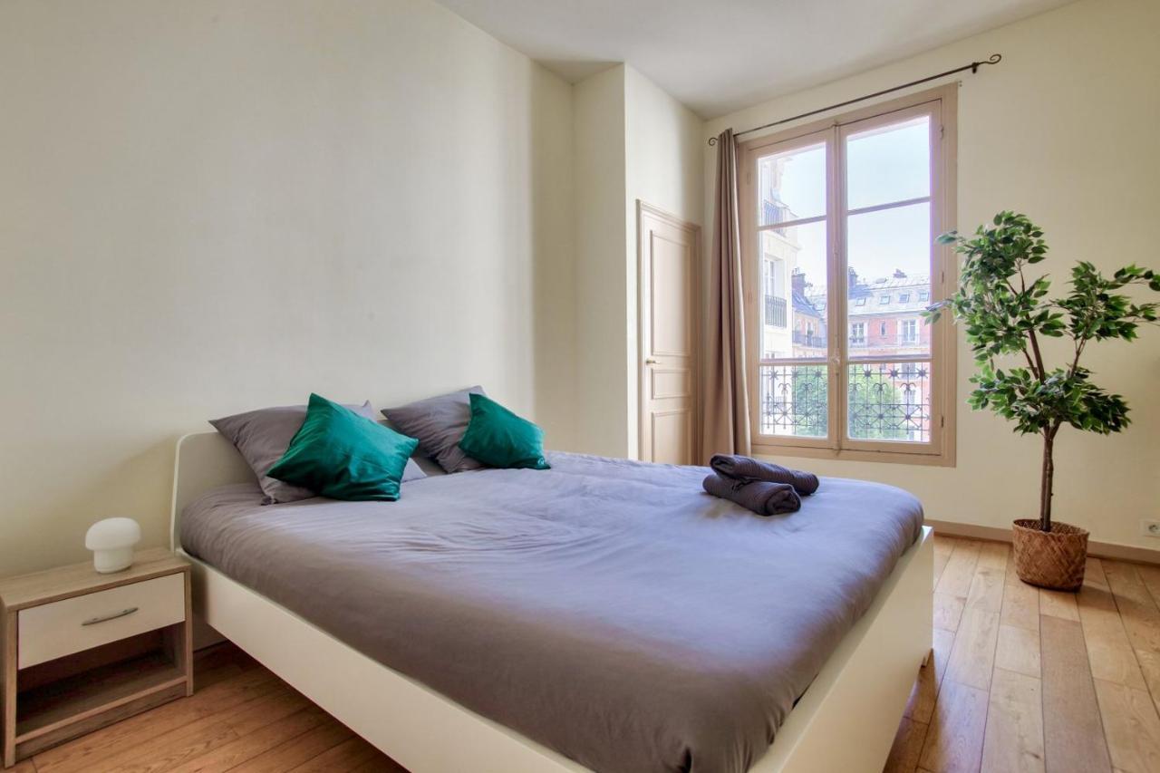 Luxurious 2 Bedrooms Tour Eiffel Rapp Free Netflix Apartment