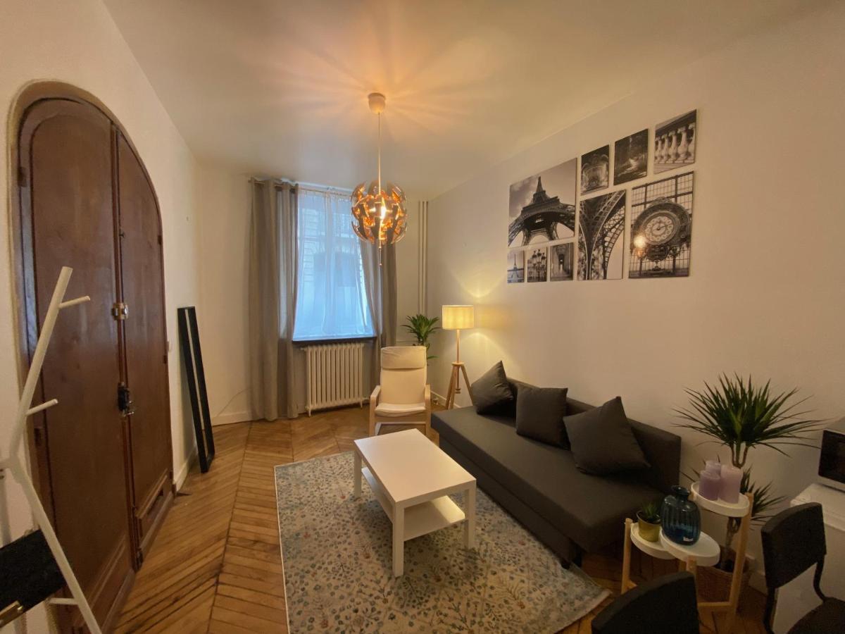 Cosy Parisian With A Patio In The Chic 16th District Apartment Paris
