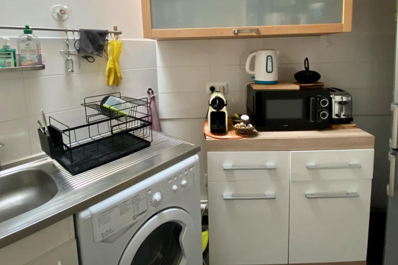 Le Nid De Republique Apartment