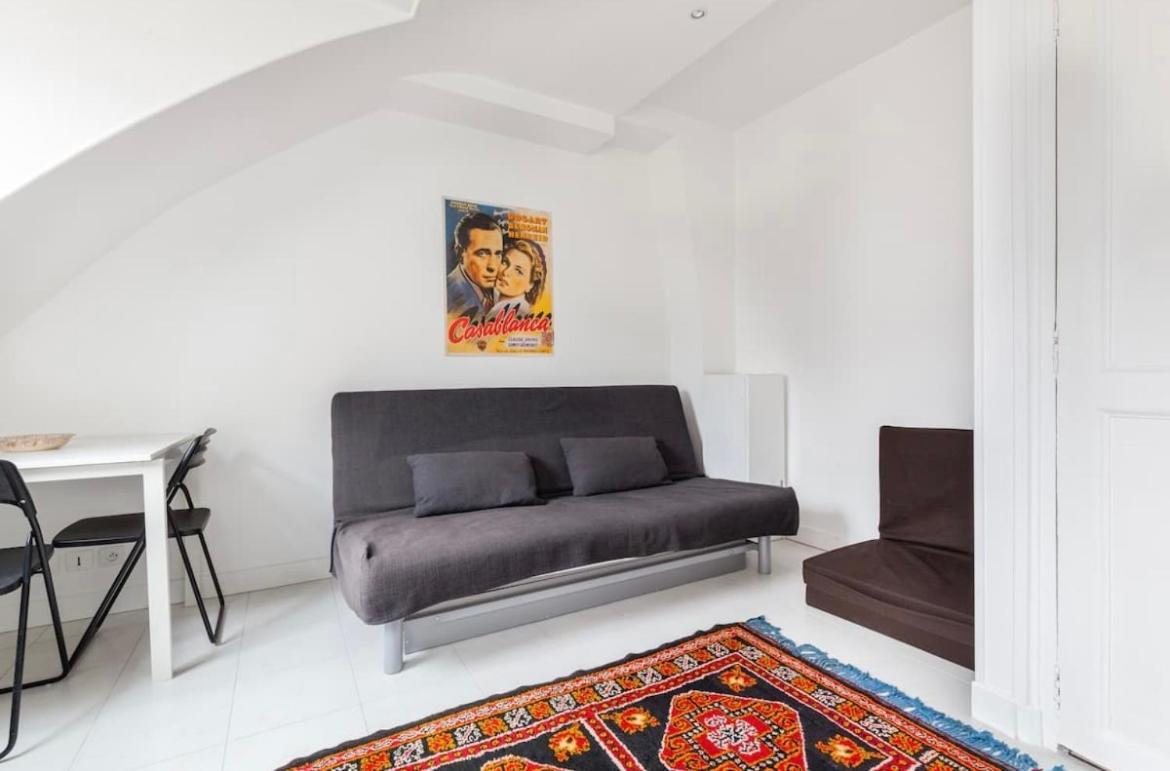 Charmant Studio Au Coeur Des Champs Elysees Paris