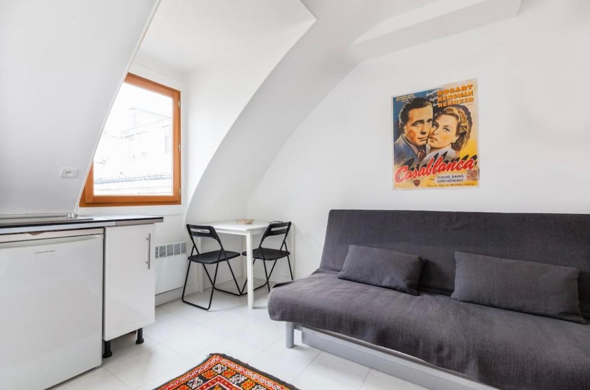Charmant Studio Au Coeur Des Champs Elysees Apartment Paris