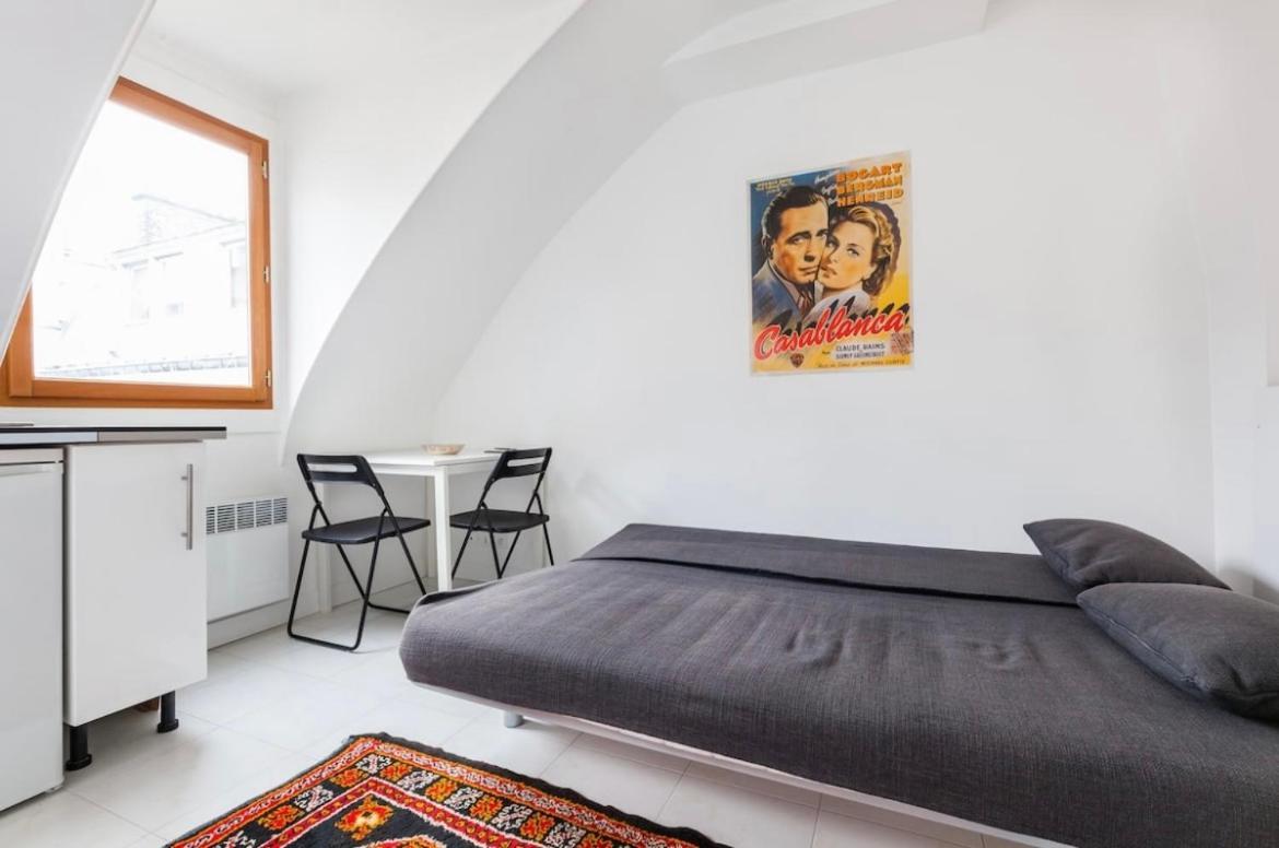 Apartment Charmant Studio Au Coeur Des Champs Elysees