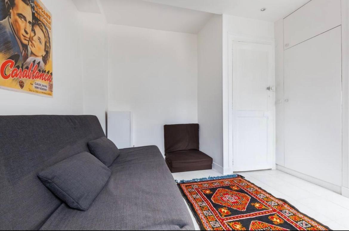 Charmant Studio Au Coeur Des Champs Elysees Apartment Paris