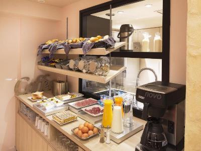 Western Quartier Latin Pantheon Hotel 3*