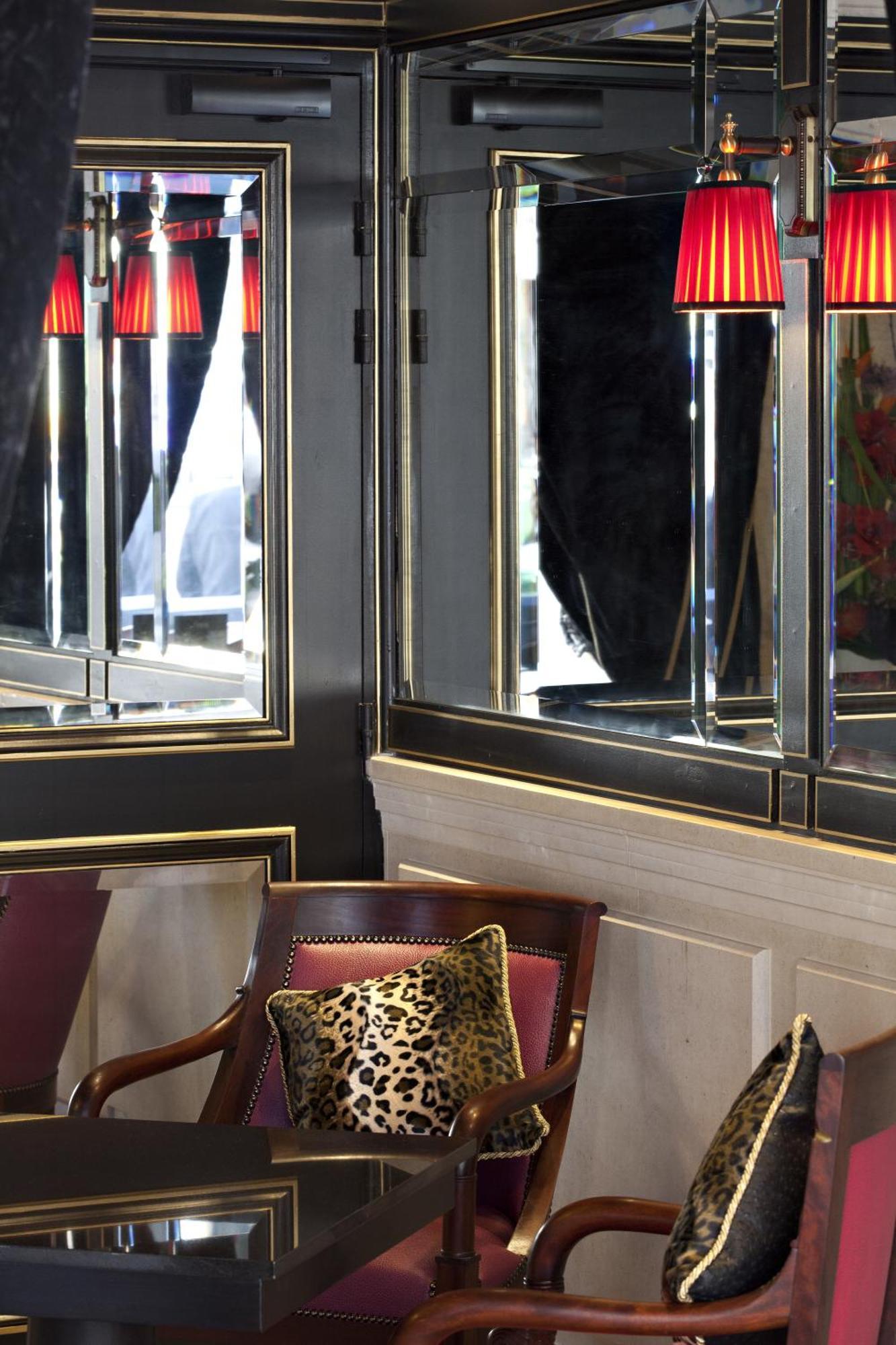 Maison Albar- Le Champs-elysees