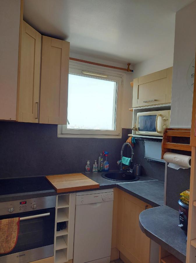 Apartment T3 17 Paris