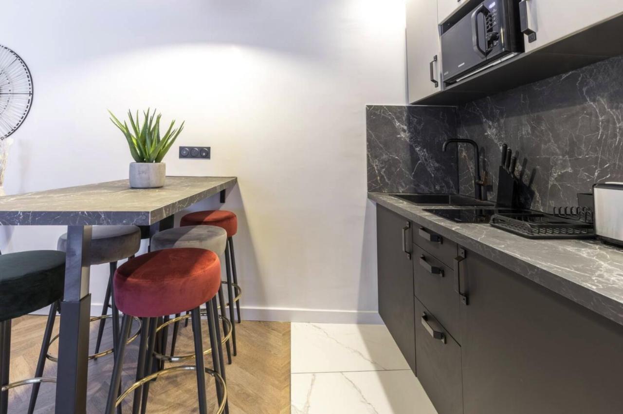 Opera/saint Lazare Apartment