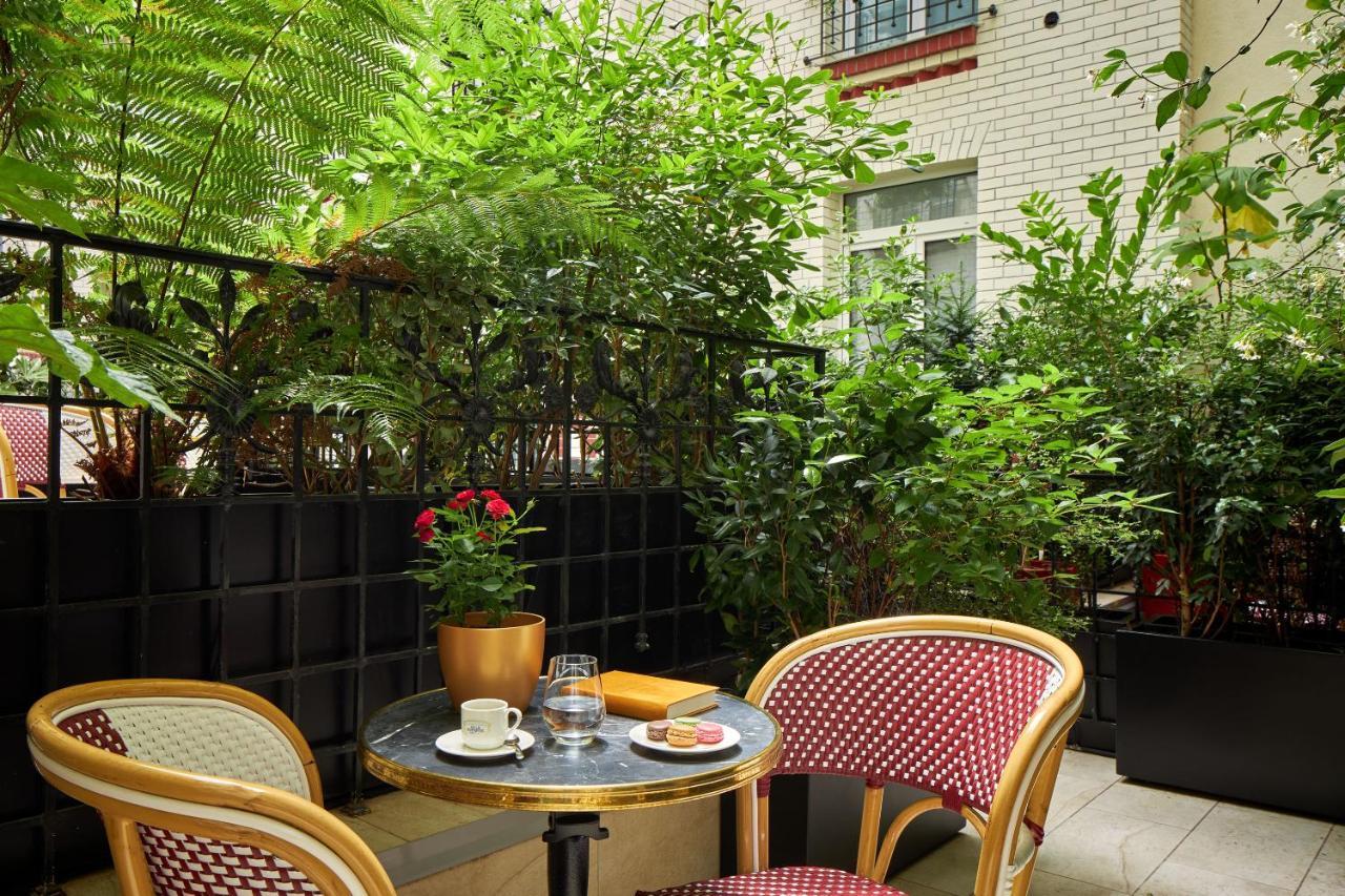 Romantic & 4* Paris