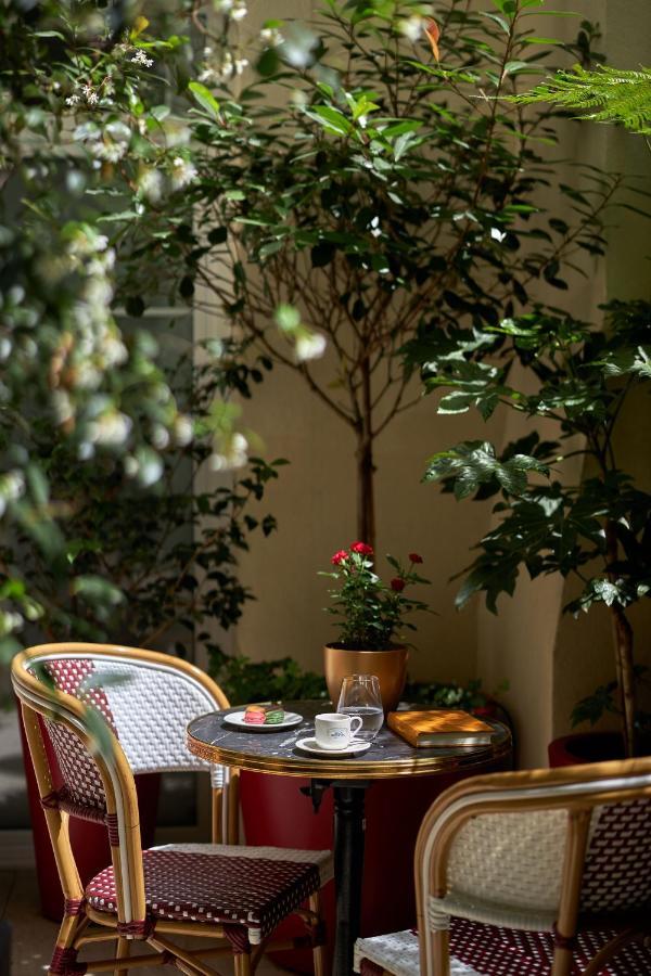 Romantic & Paris