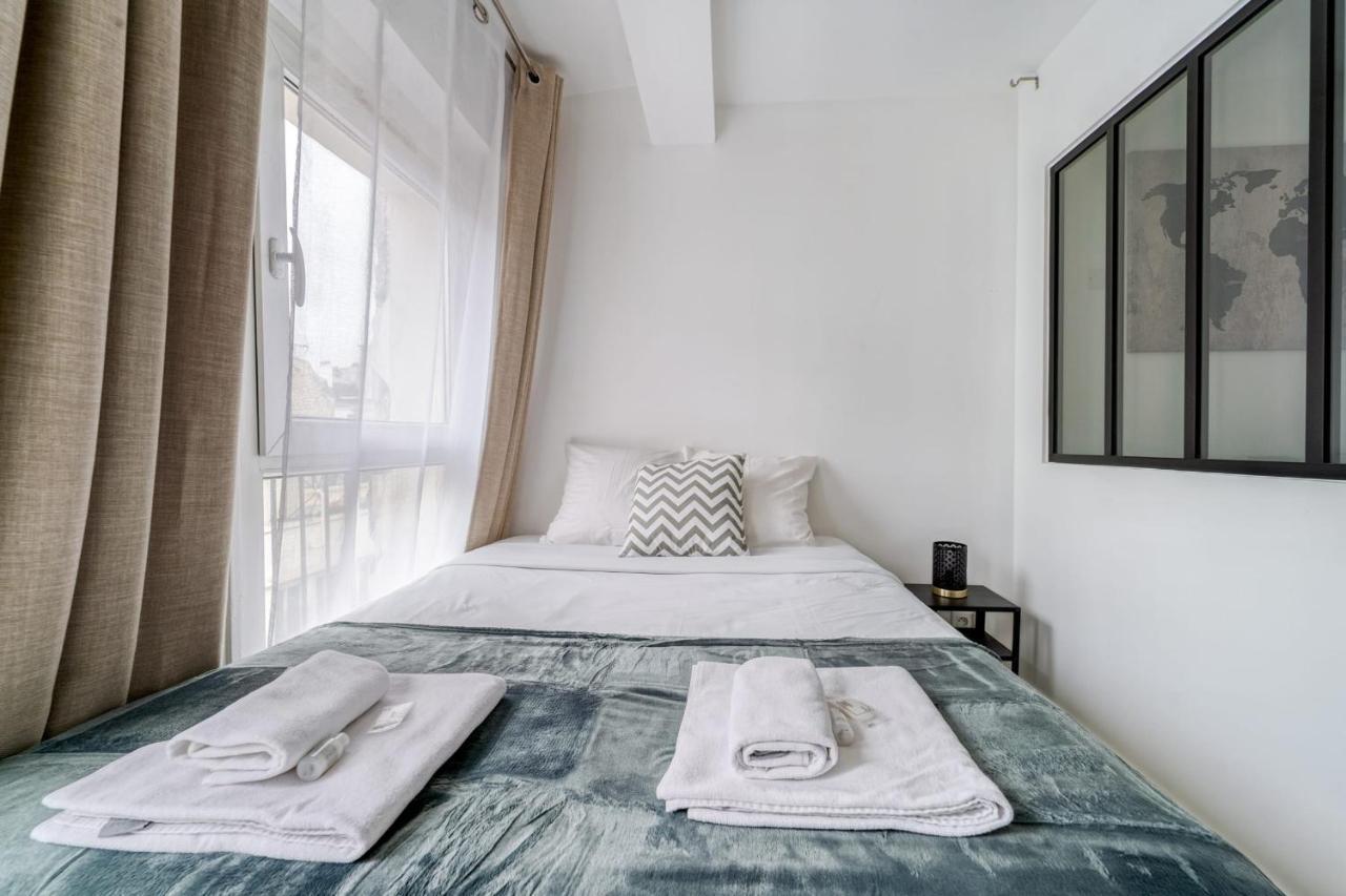 Beautiful Apartement With 2 Bedrooms In Centre Apartment *