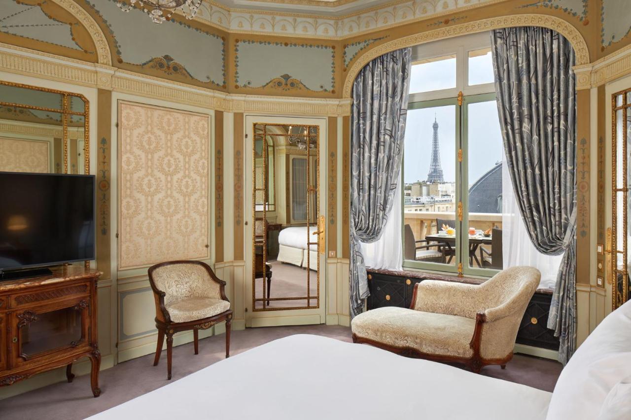 Hotel Raphael
