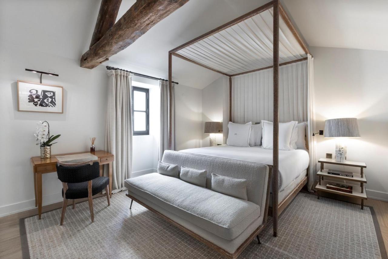 Hotel J.k. Place Paris