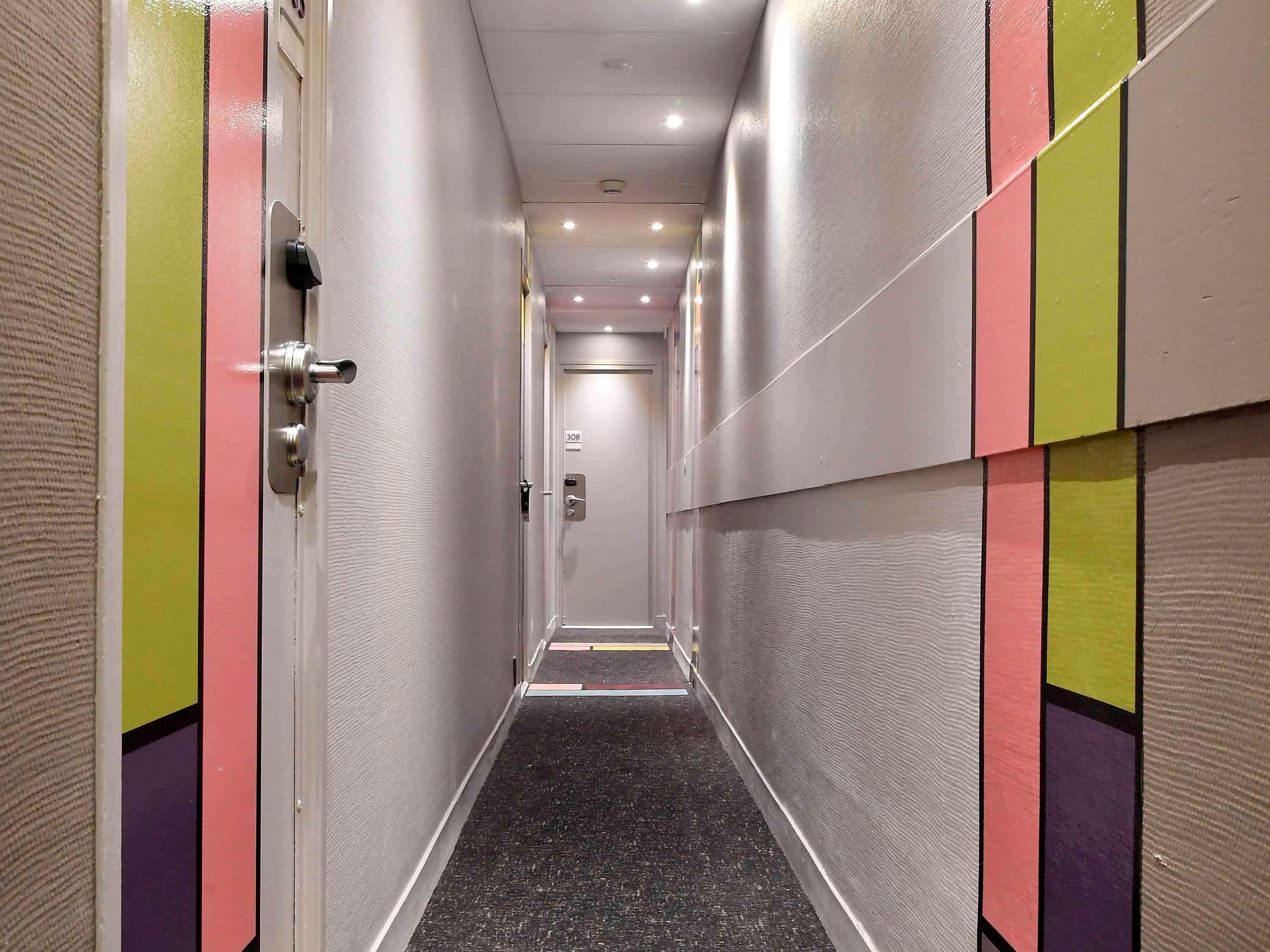 Mercure Gare De L'est Hotel 4*