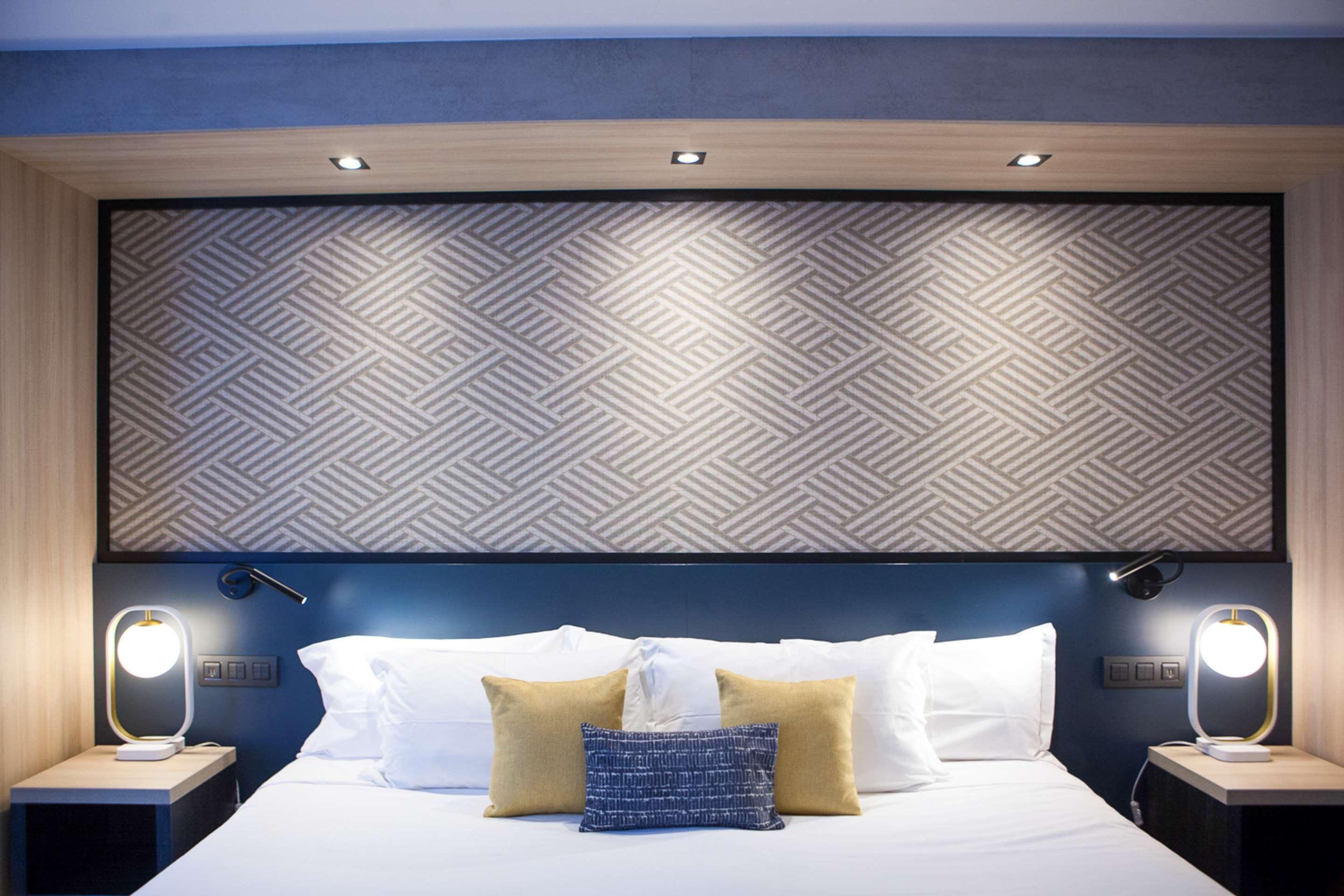 Hotel Western Opera Batignolles Paris