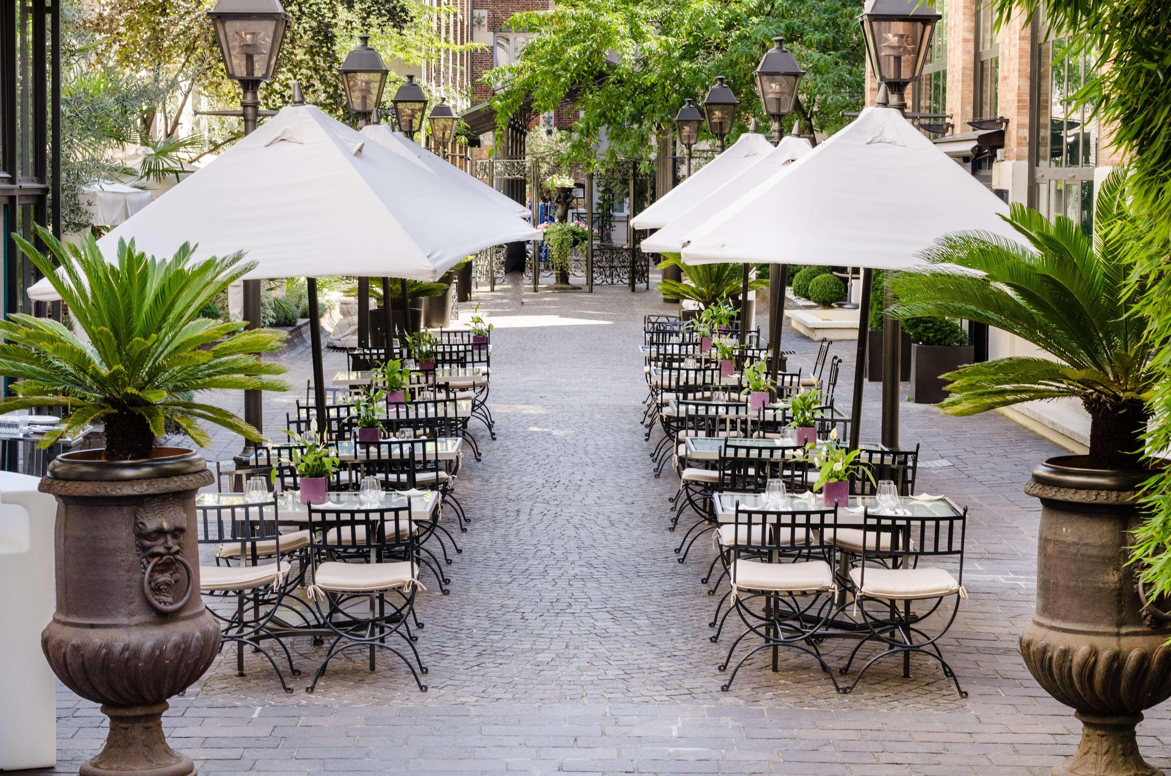 Les Jardins Du Marais Hotel 4*
