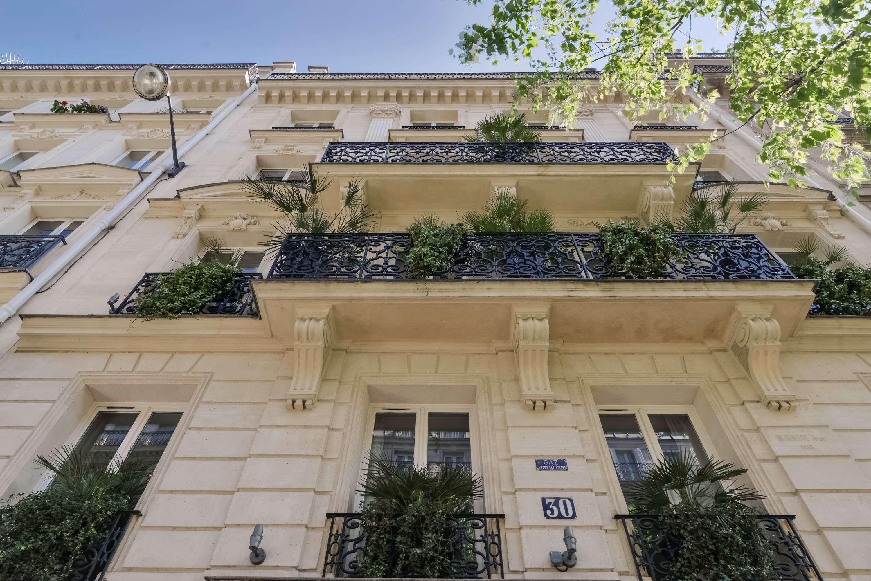 Palm - Astotel Paris
