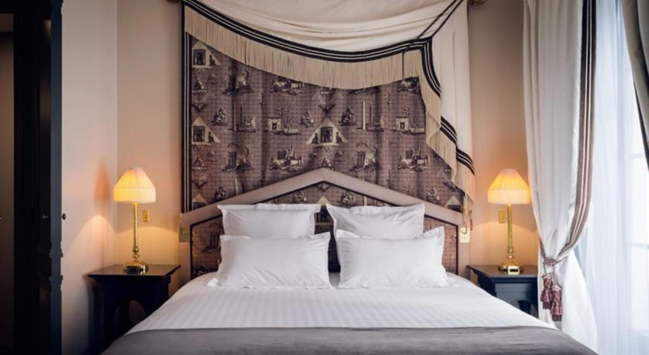 Hotel Maison Athénée Paris