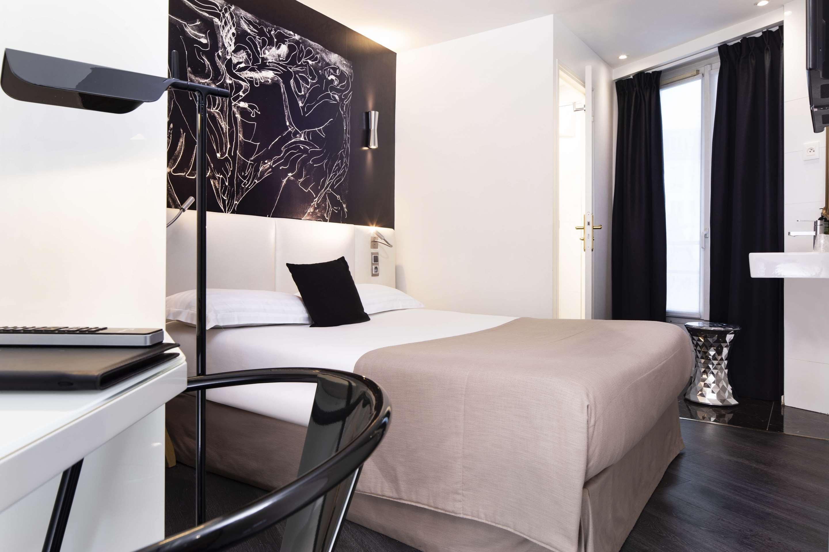 Montparnasse Saint Germain Hotel