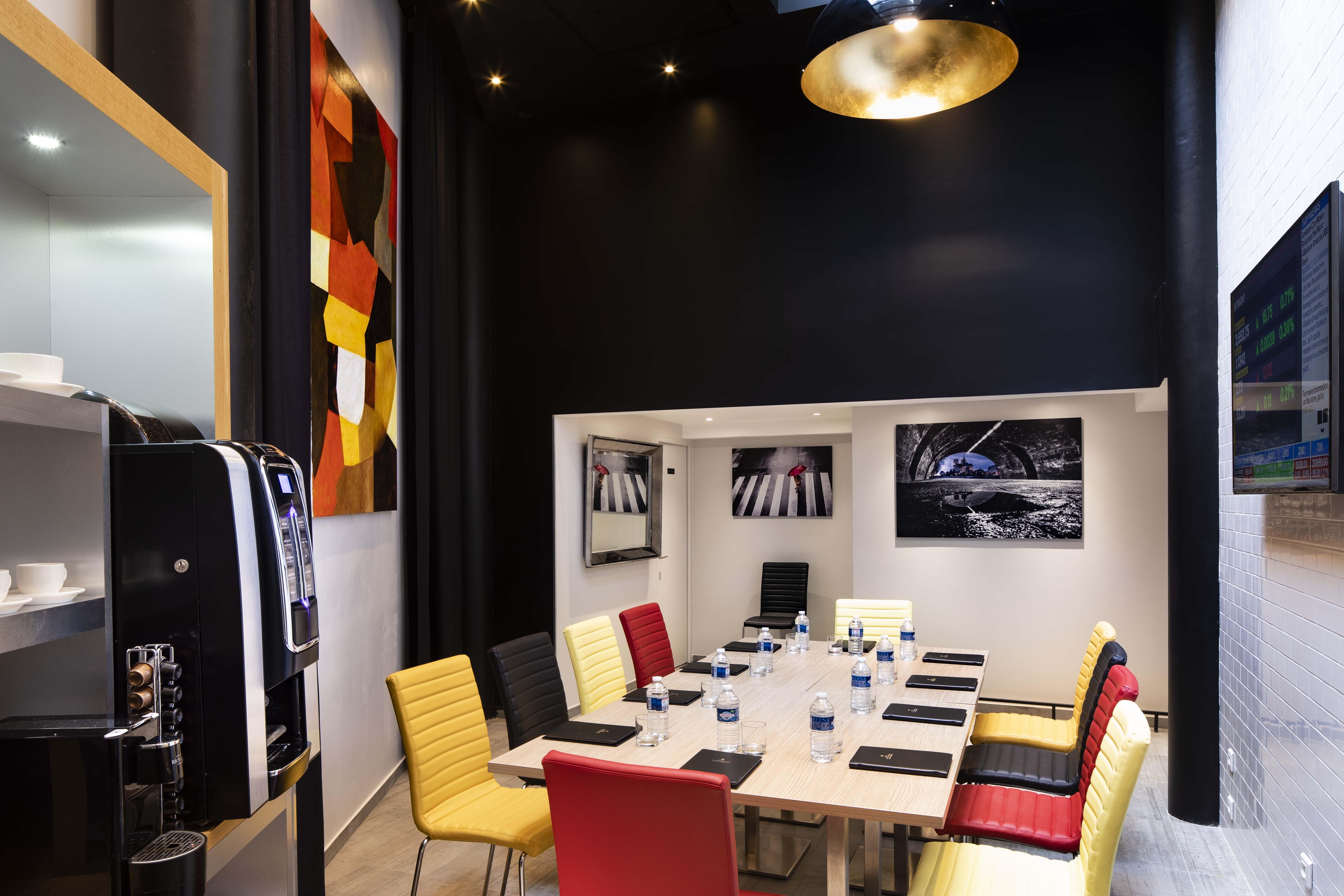 Hotel Montparnasse Saint Germain 3*