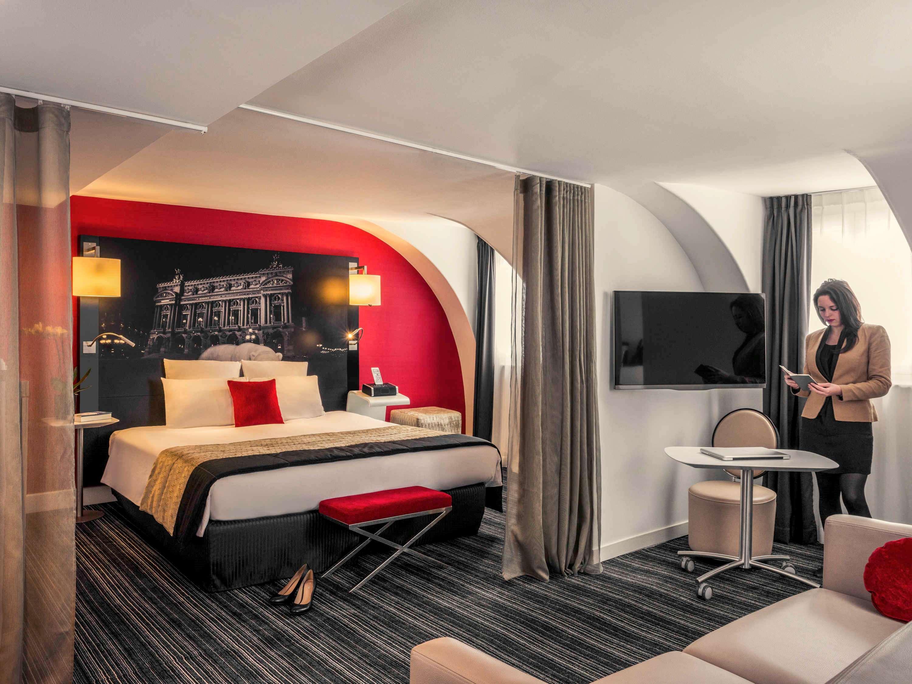 Mercure Opera Louvre 4*