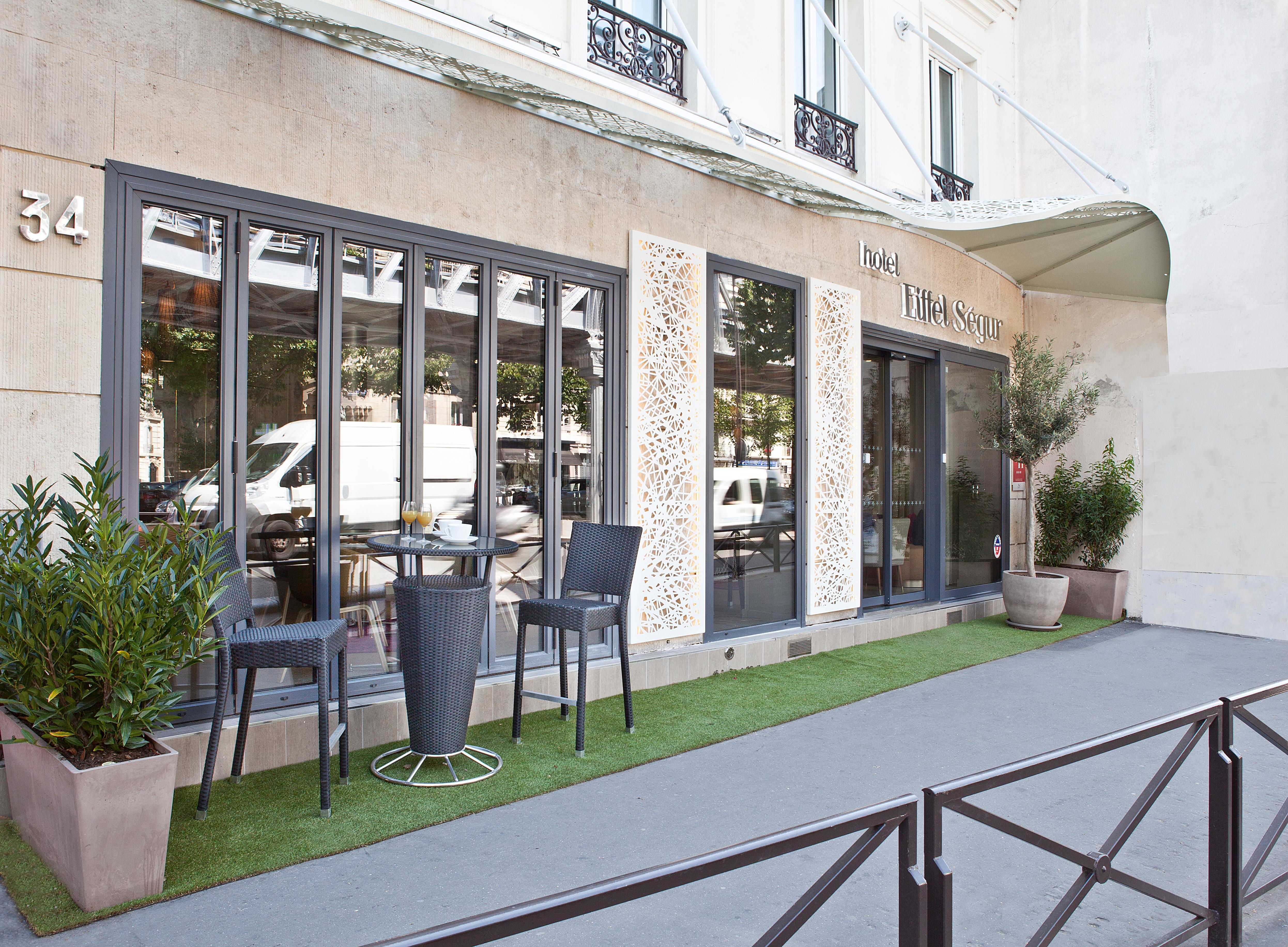 Eiffel Segur 3* Paris