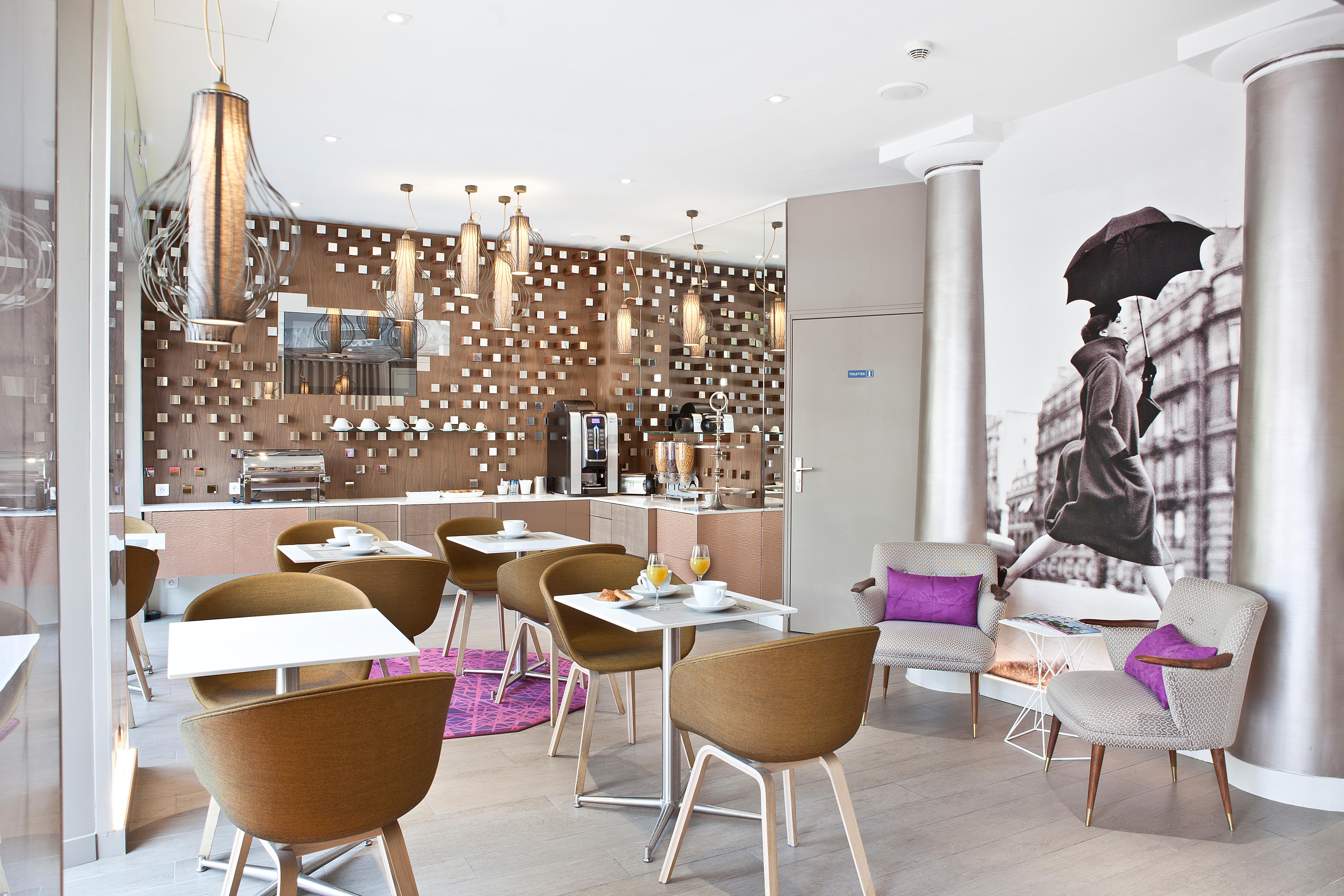 Eiffel Segur Hotel 3*