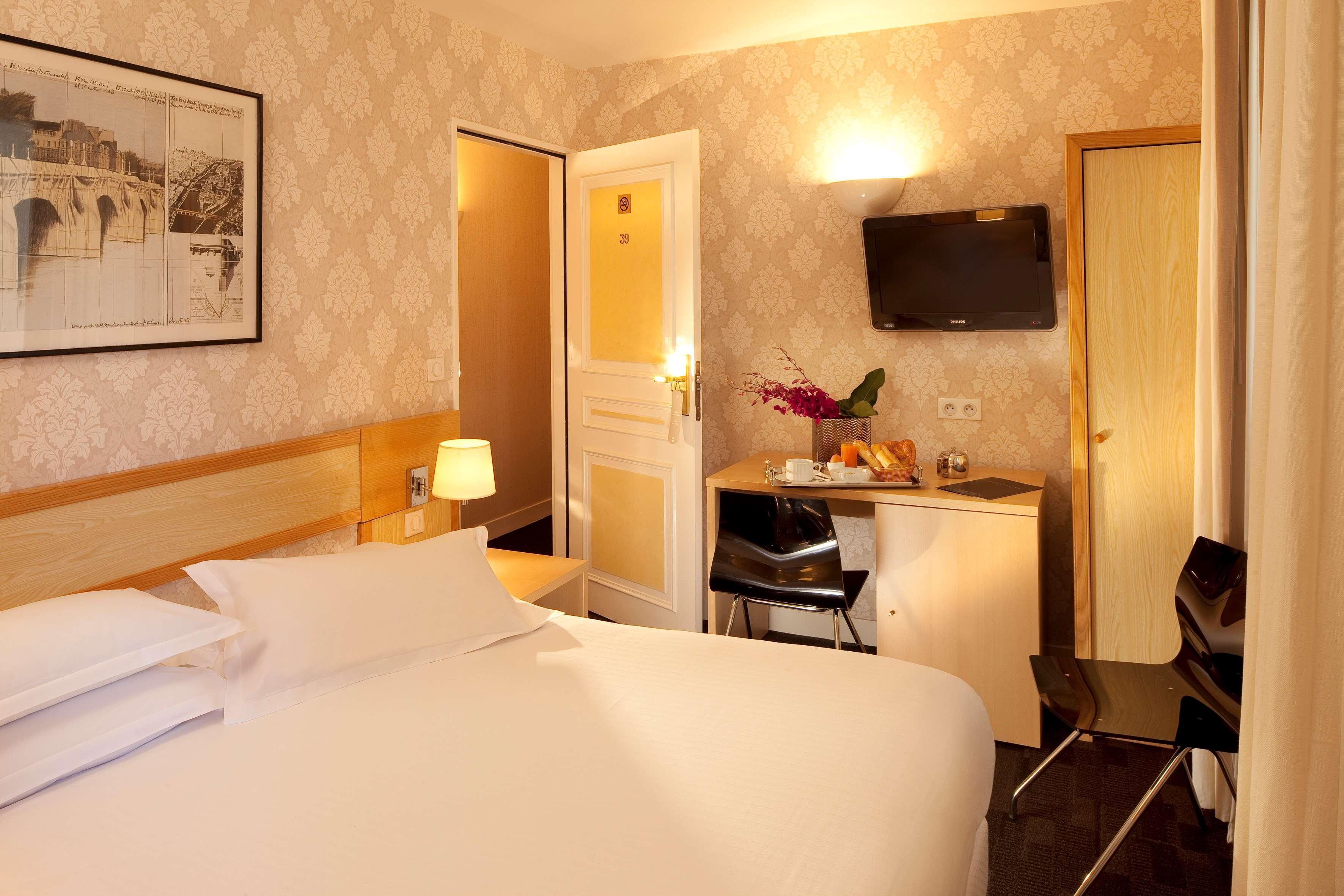 Western Bretagne Montparnasse Paris