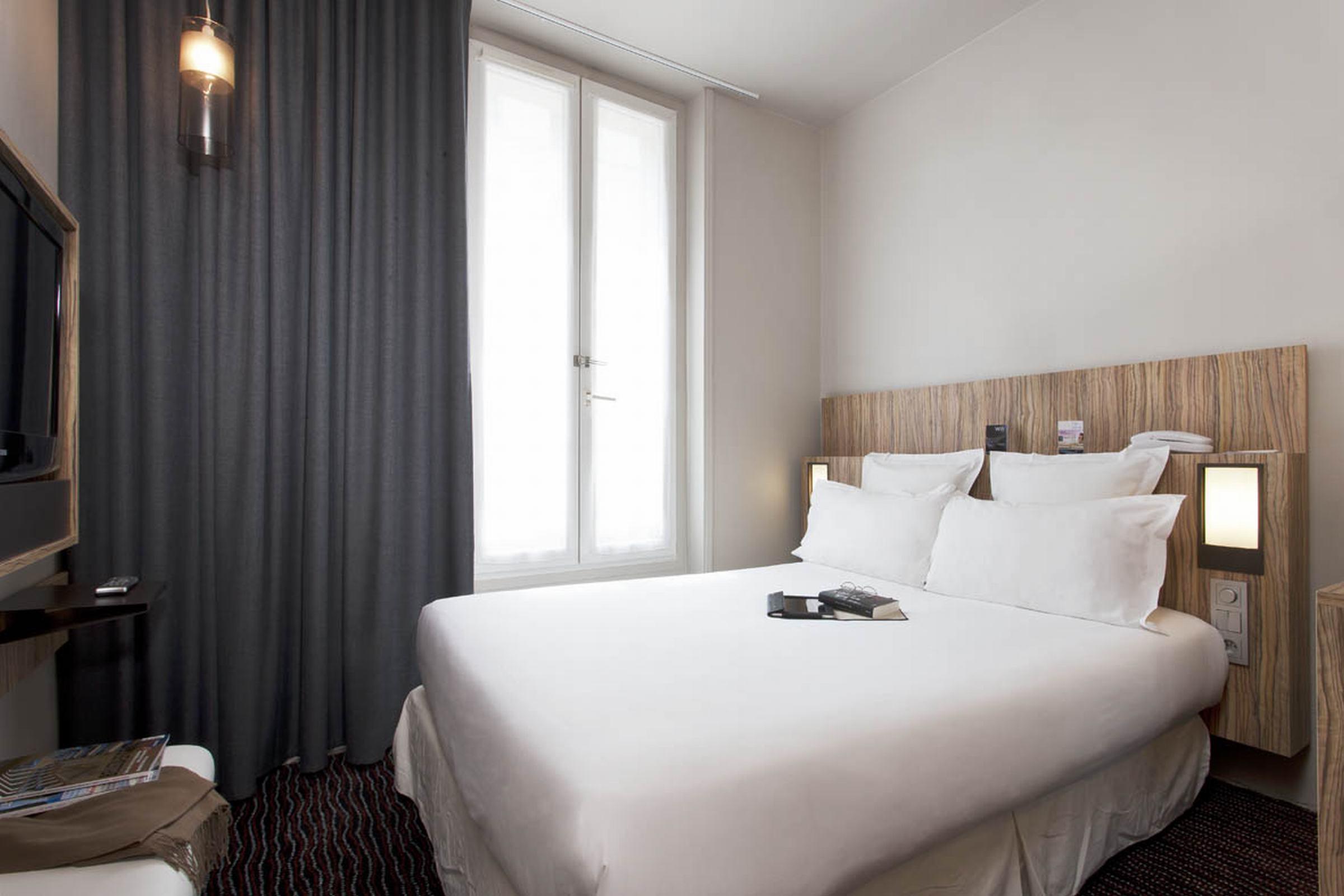 Hotel Libertel Gare De L'est Francais 3*