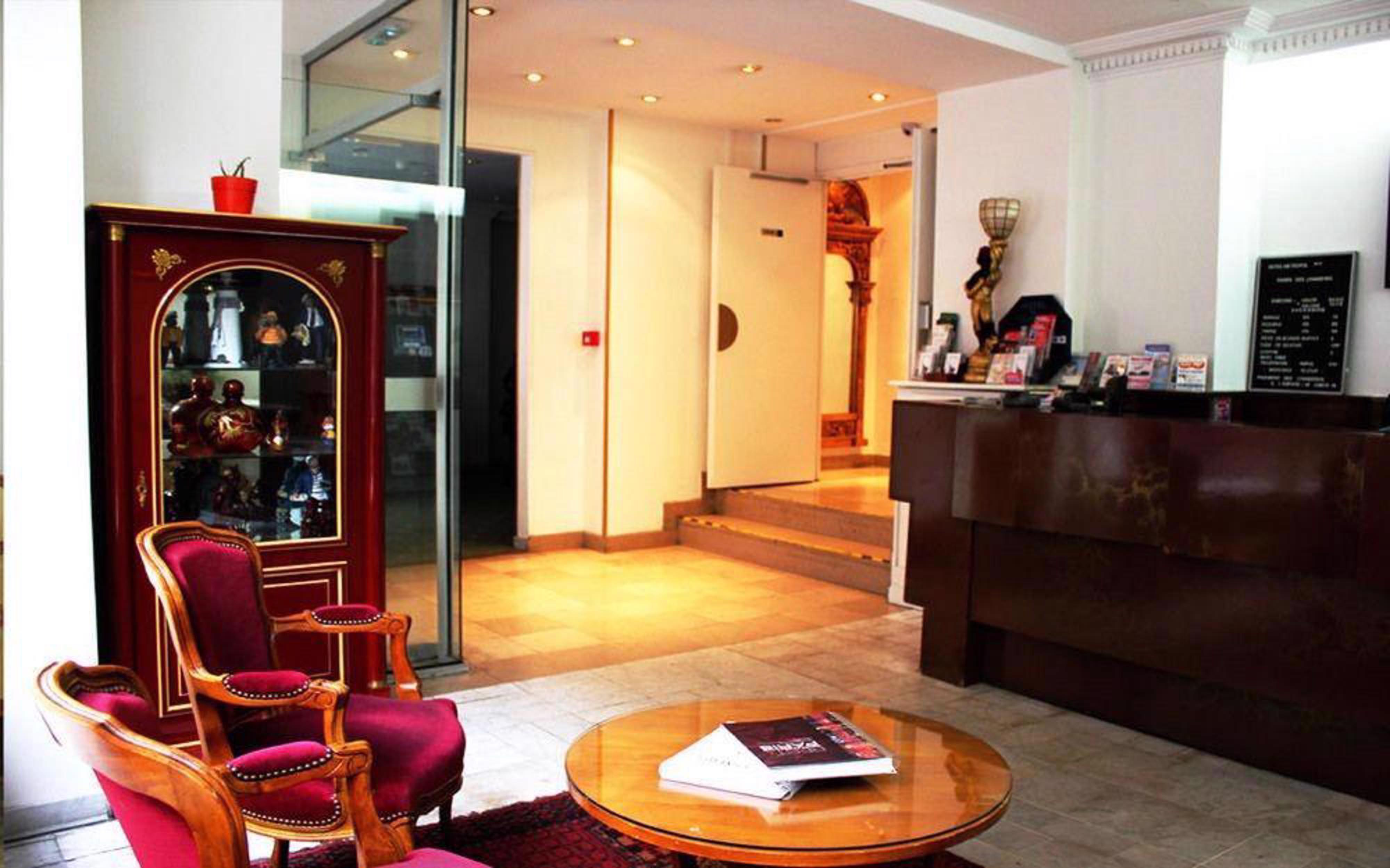 Metropol Hotel 3*