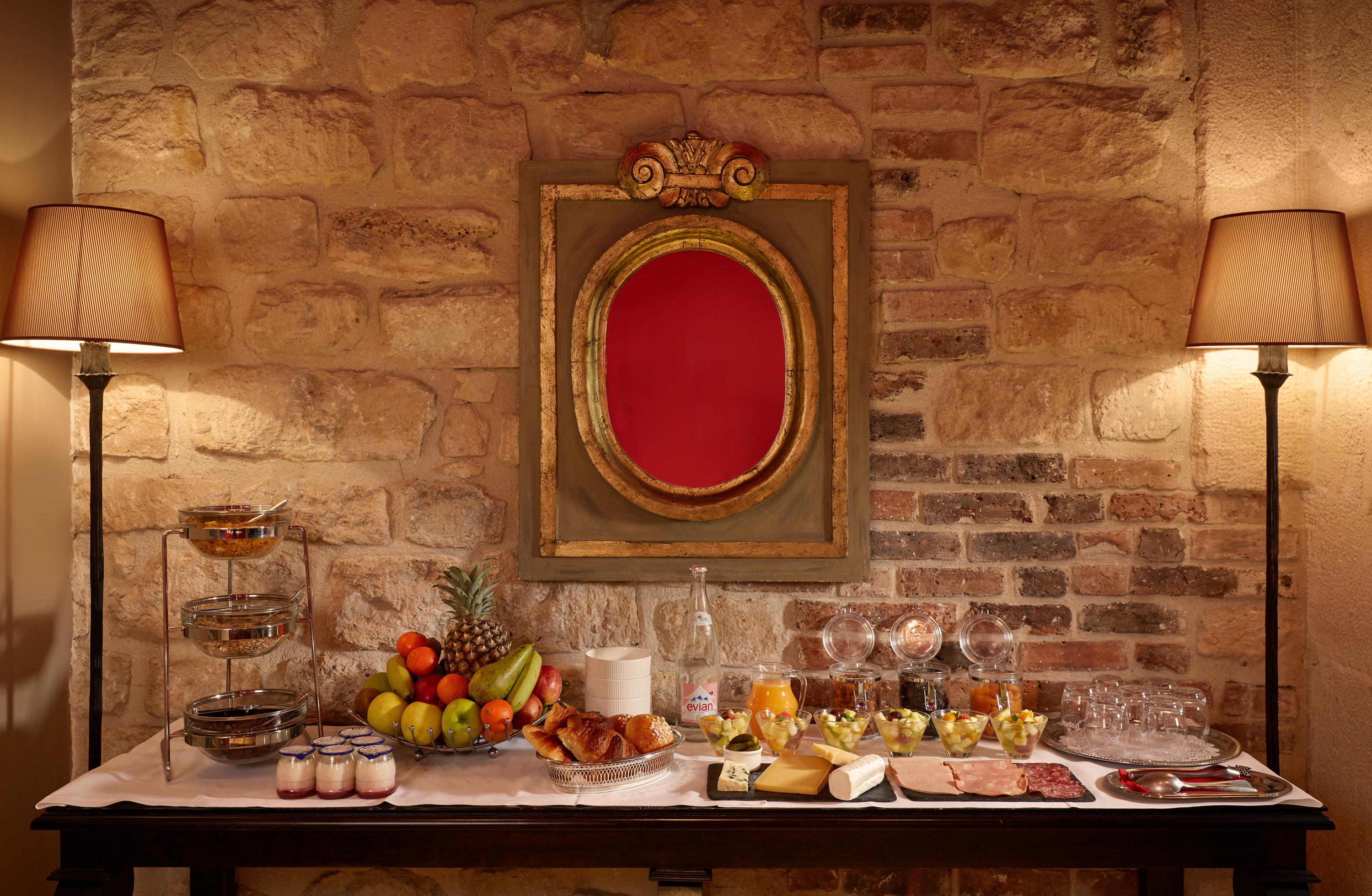 Relais Saint Jacques Hotel