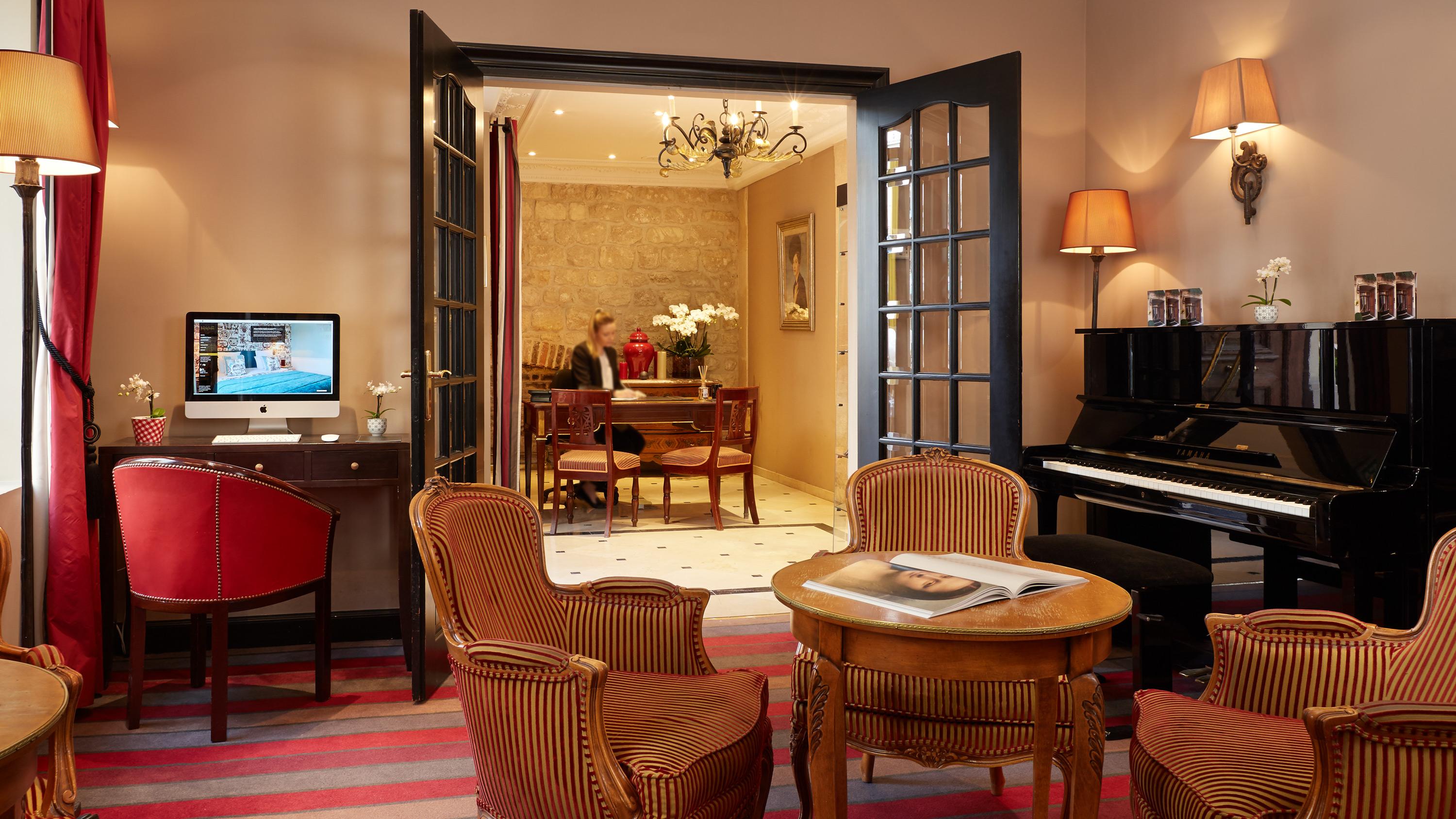 Hotel Relais Saint Jacques 4*