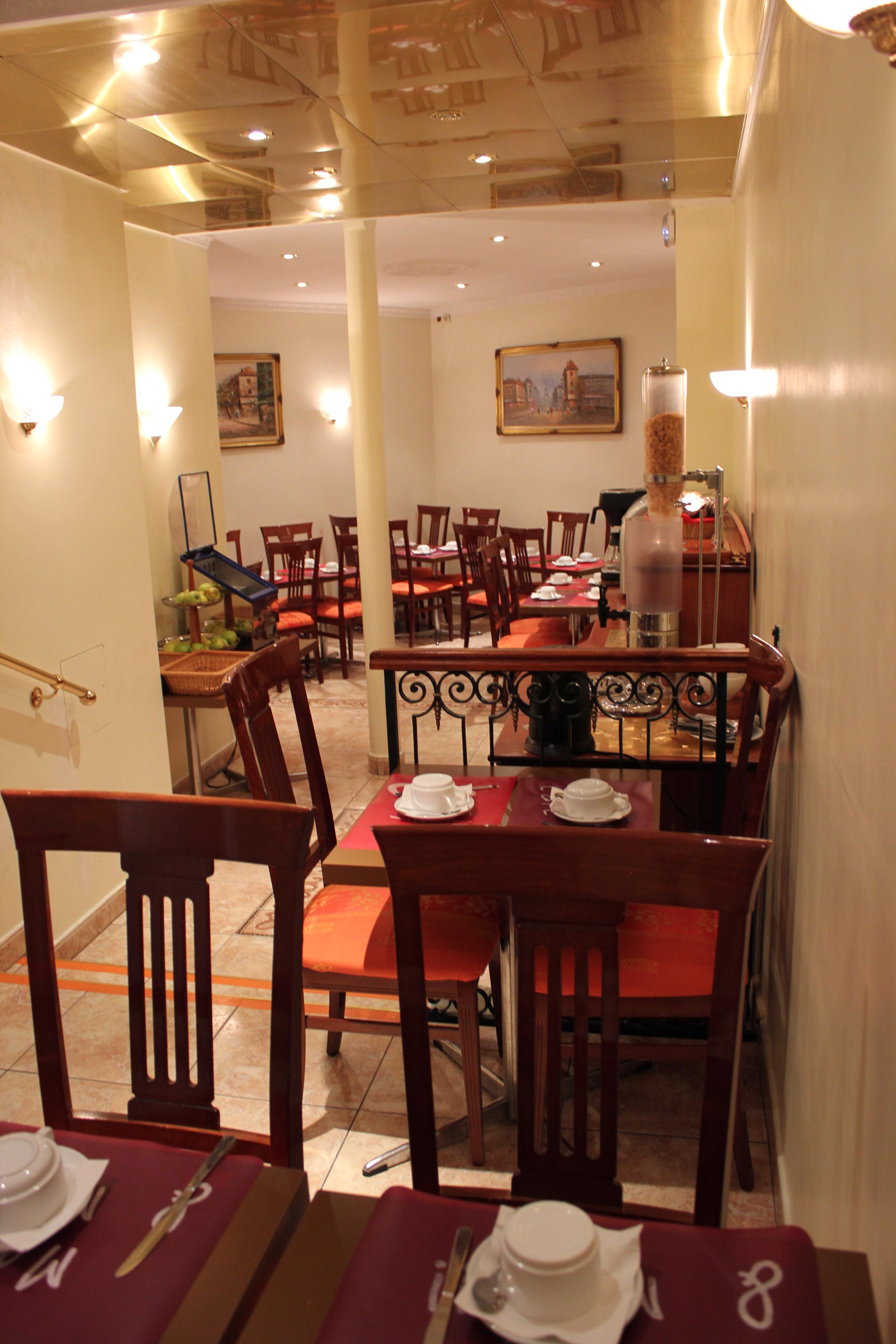 Metropol 3*