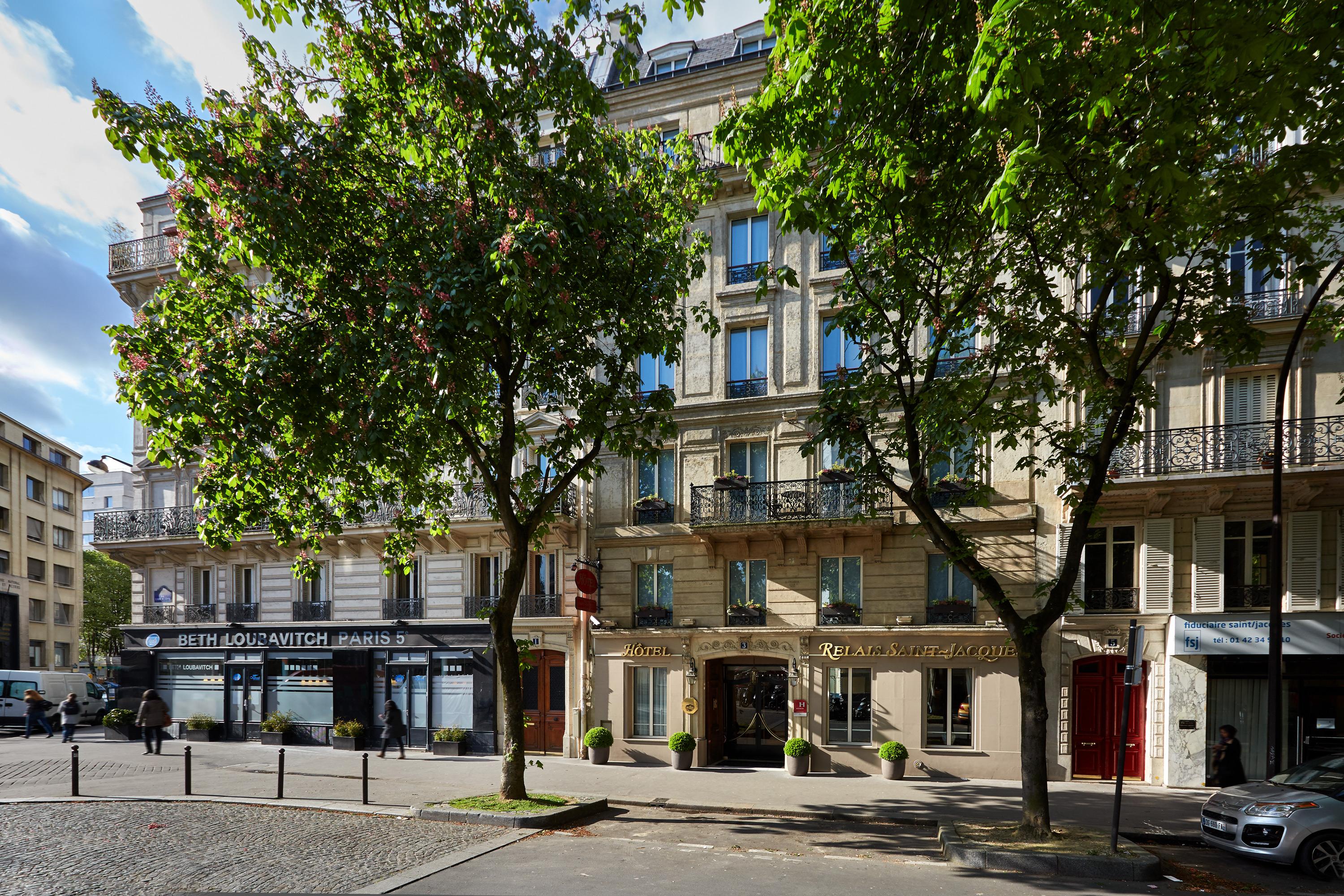 Relais Saint Jacques Hotel 4*