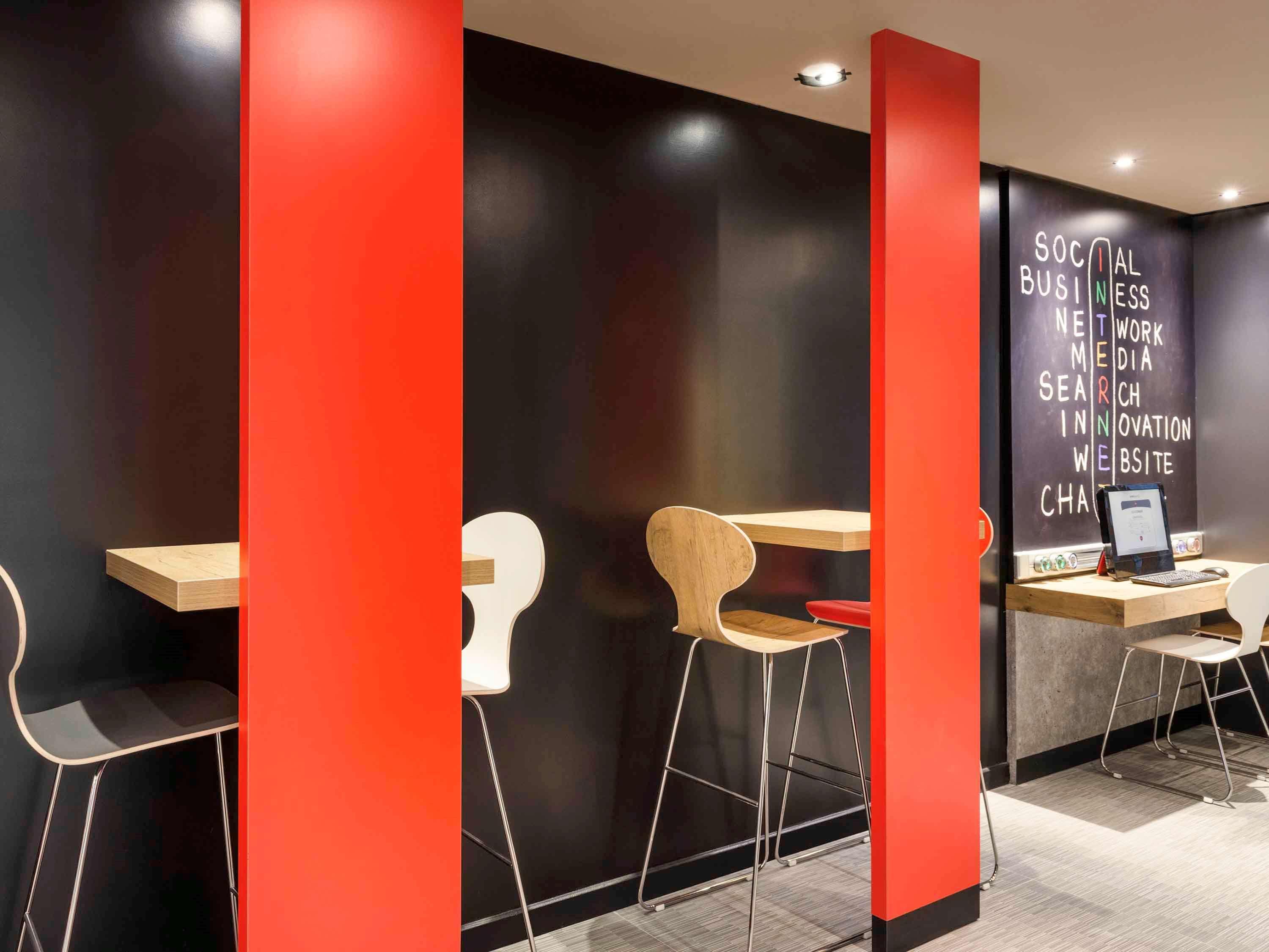 Ibis Pere Lachaise Hotel 3*