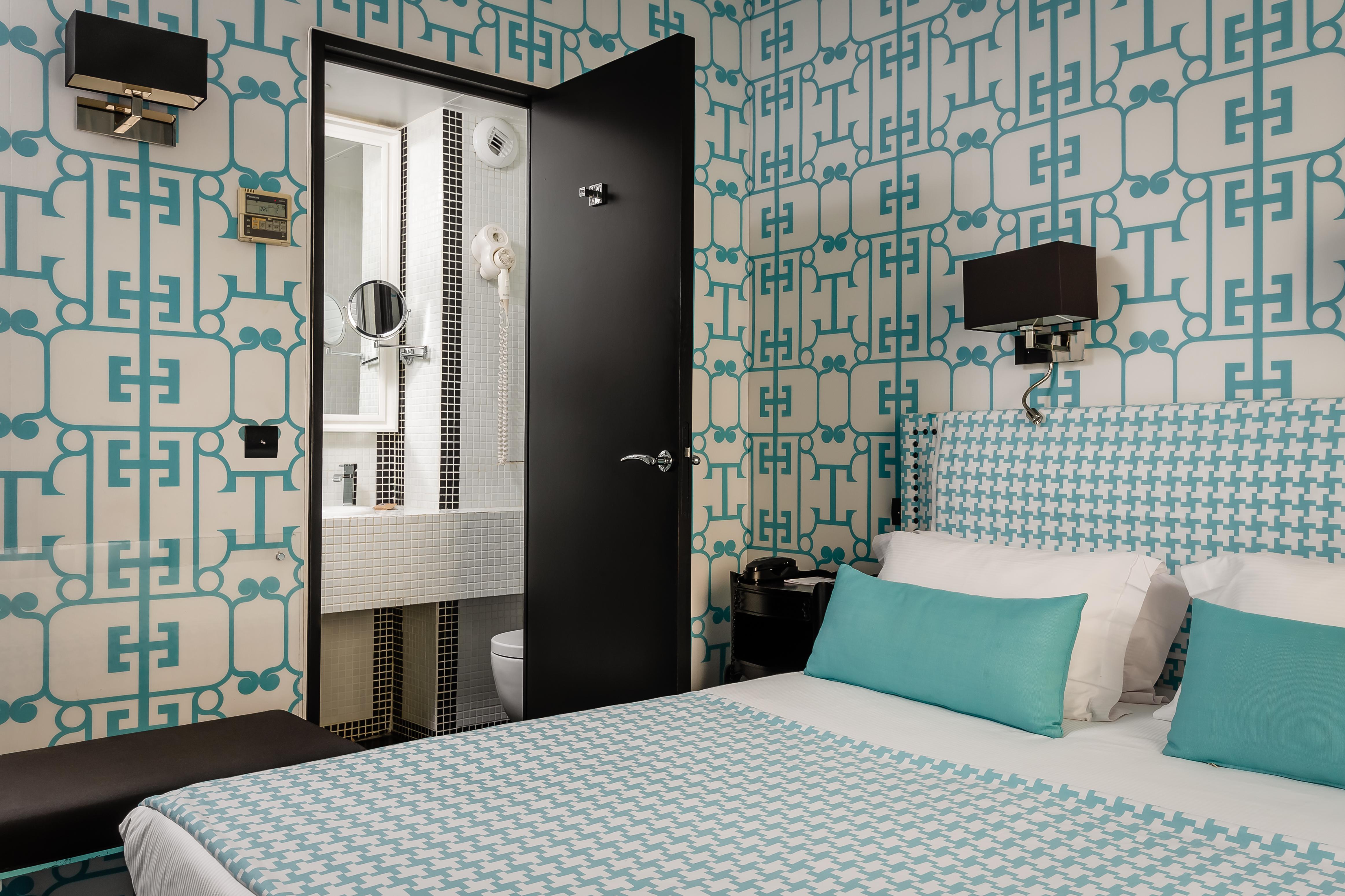Monceau Elysees 3*