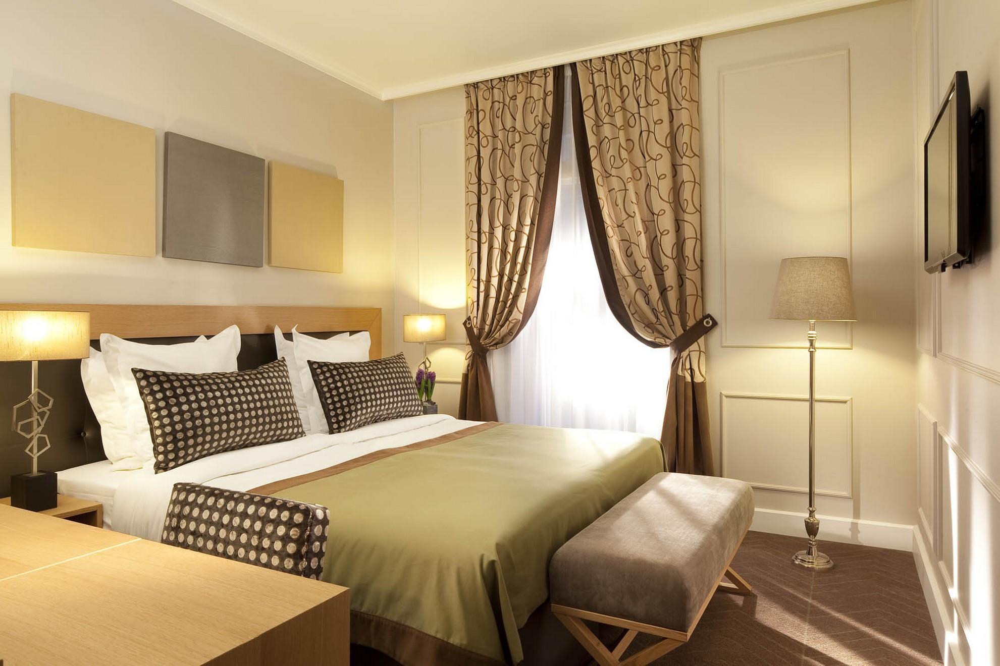Hotel Galileo Champs Elysees Paris