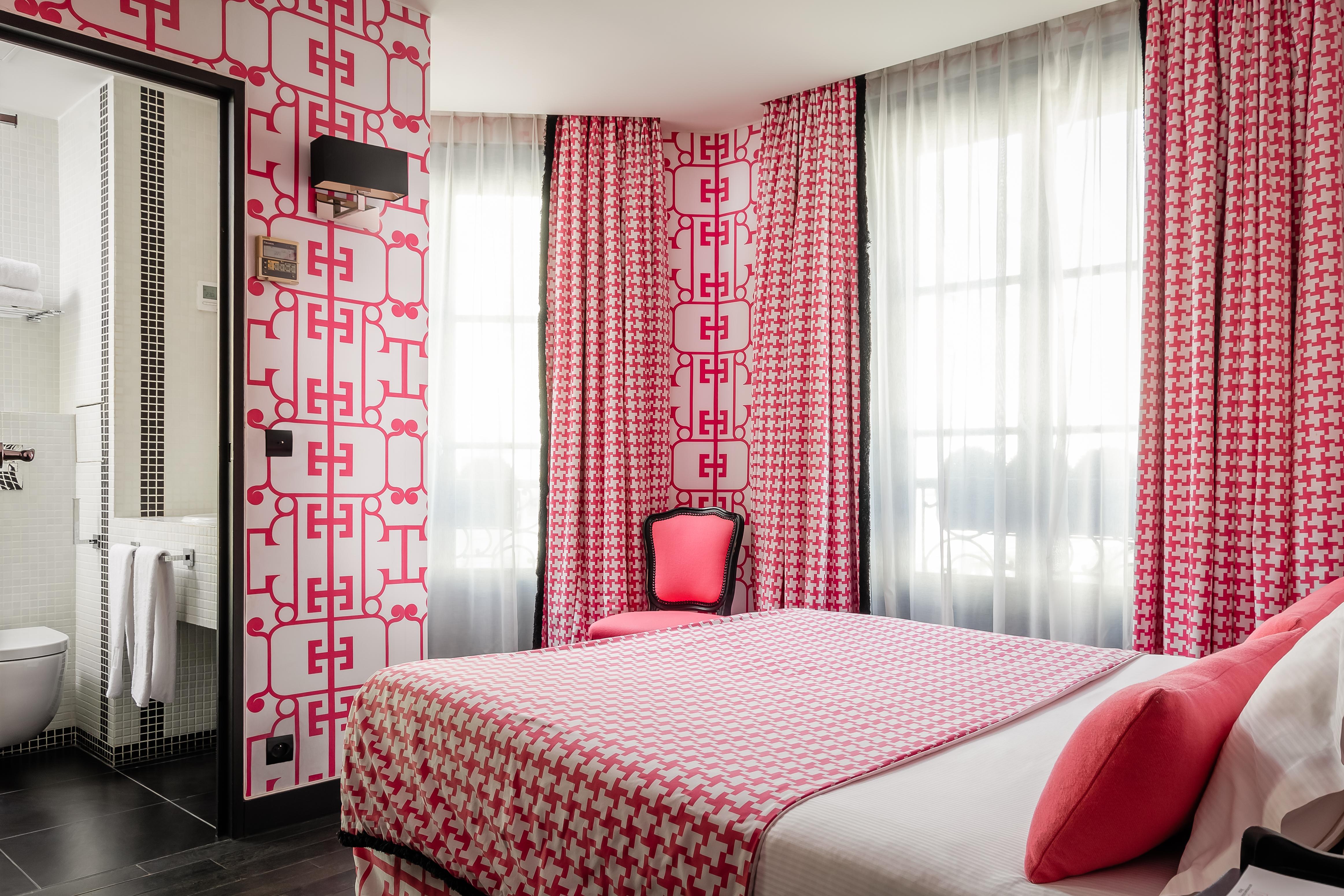 Monceau Elysees 3*